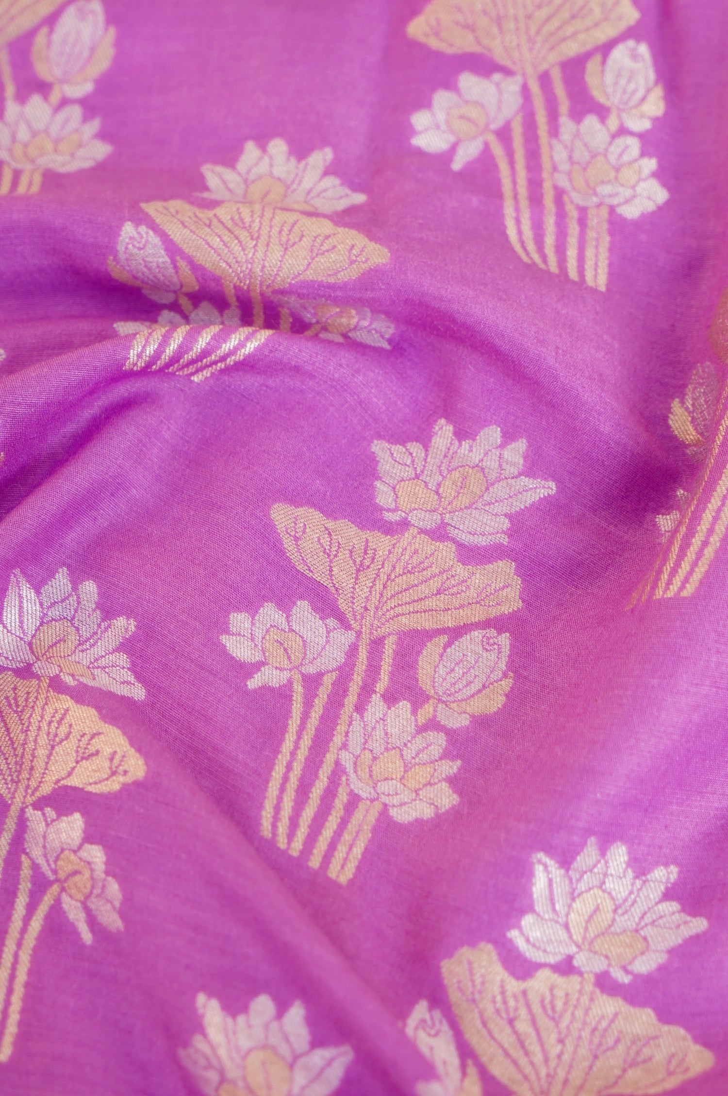 Pure Moonga Silk Handloom Banarasi Fabric