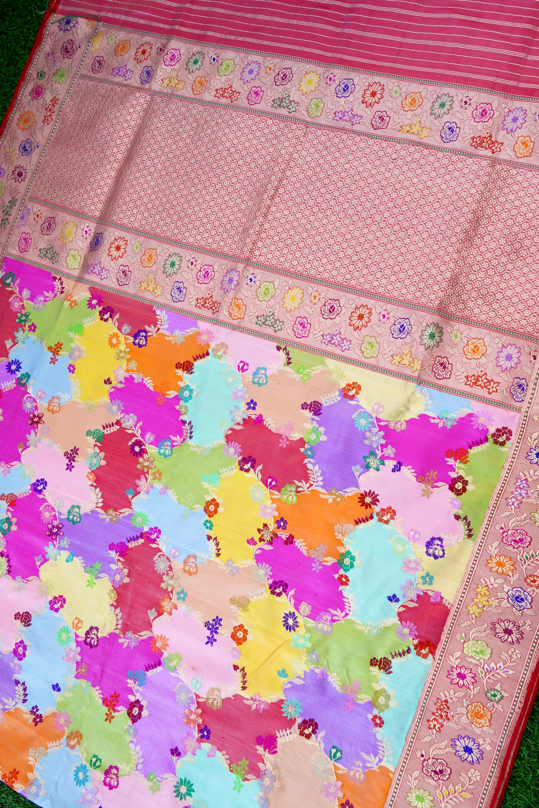 Handloom Banarasi Pure Katan Silk Dum Rangkat Kadwa Saree