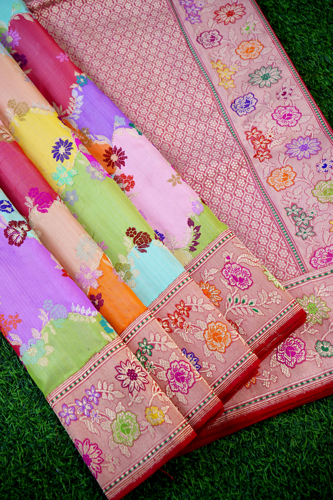 Handloom Banarasi Pure Katan Silk Dum Rangkat Kadwa Saree