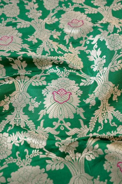 Pure Brocade Banarasi Mehraab Boota Fabric