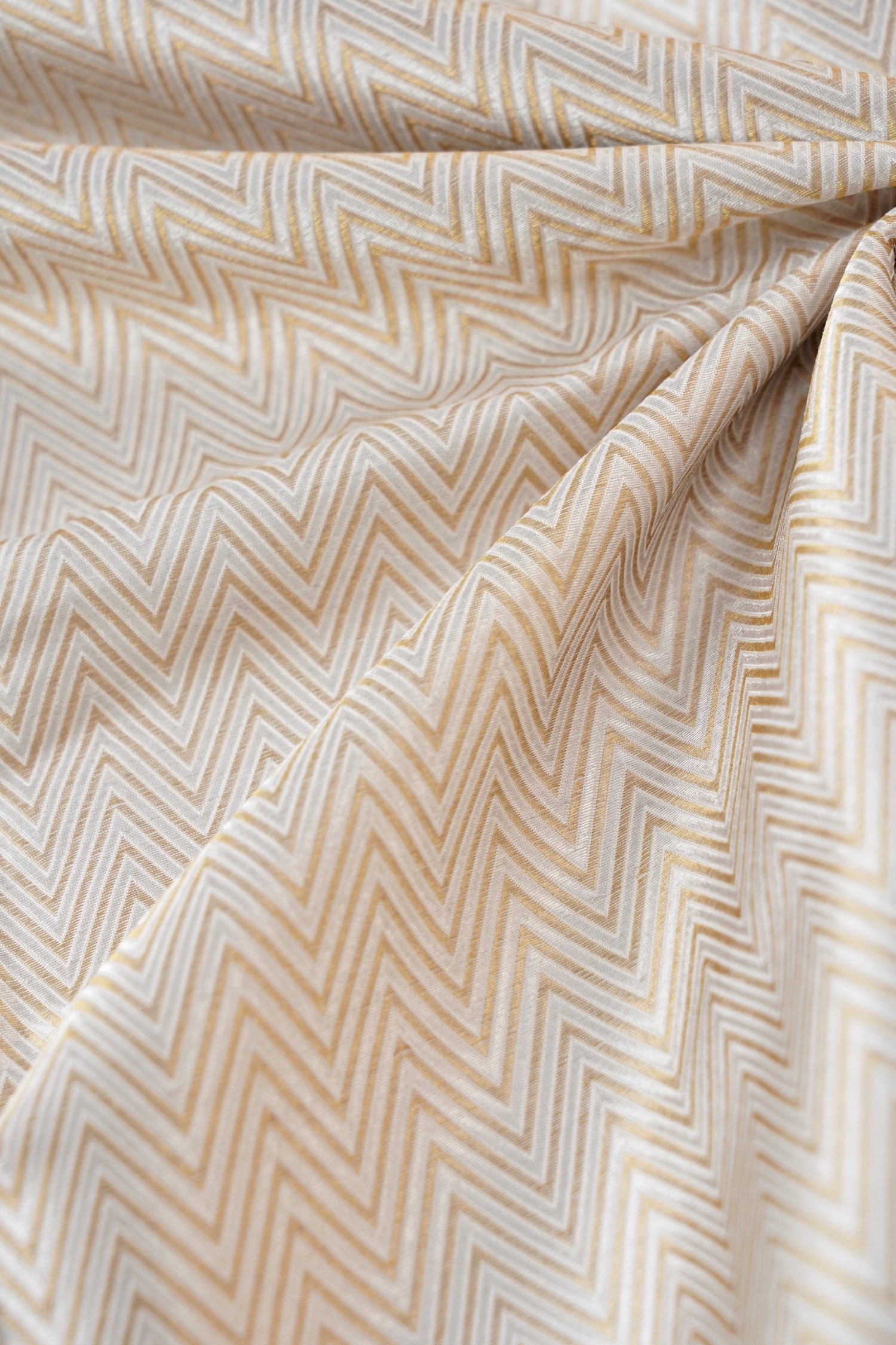 Handloom Pure Brocade Banarasi Fabric