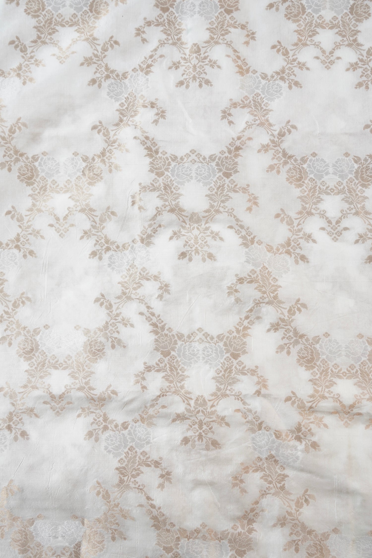 Handloom Pure Brocade Rose Banarasi Fabric