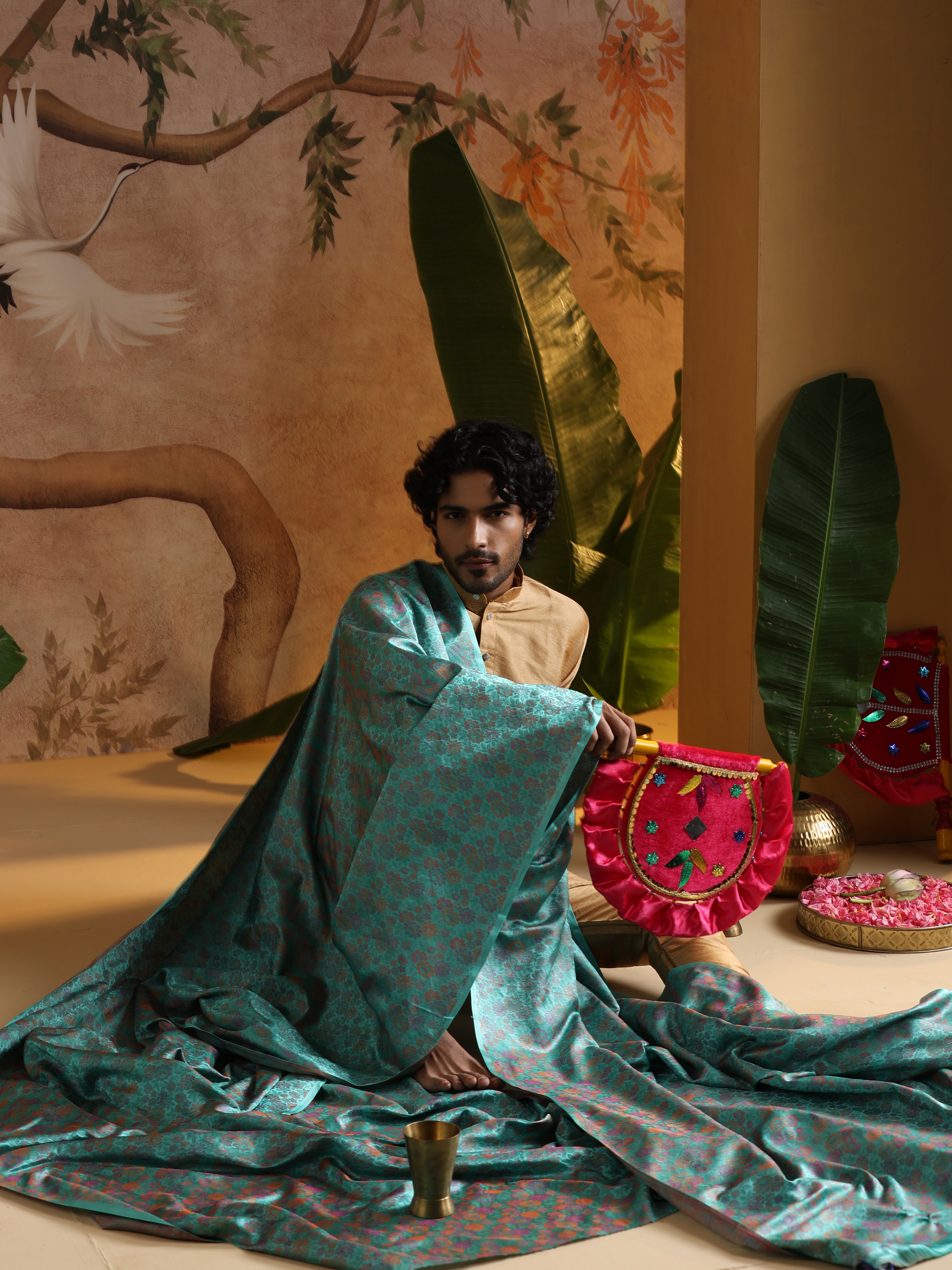 Handloom Banarasi Peonies Tanchoi Silk Fabric