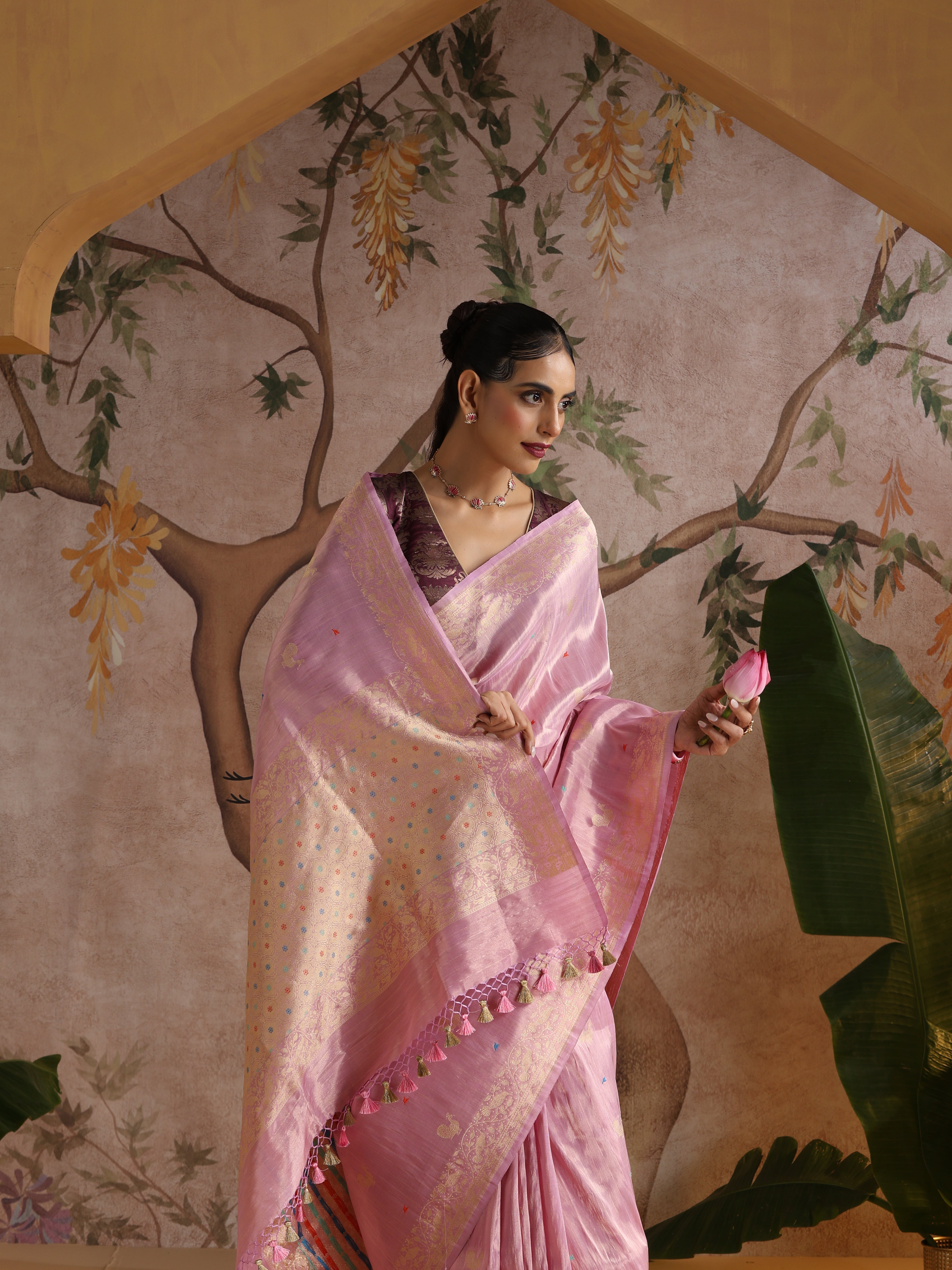 Handloom Banarasi Pure Tissue Peacock Saree