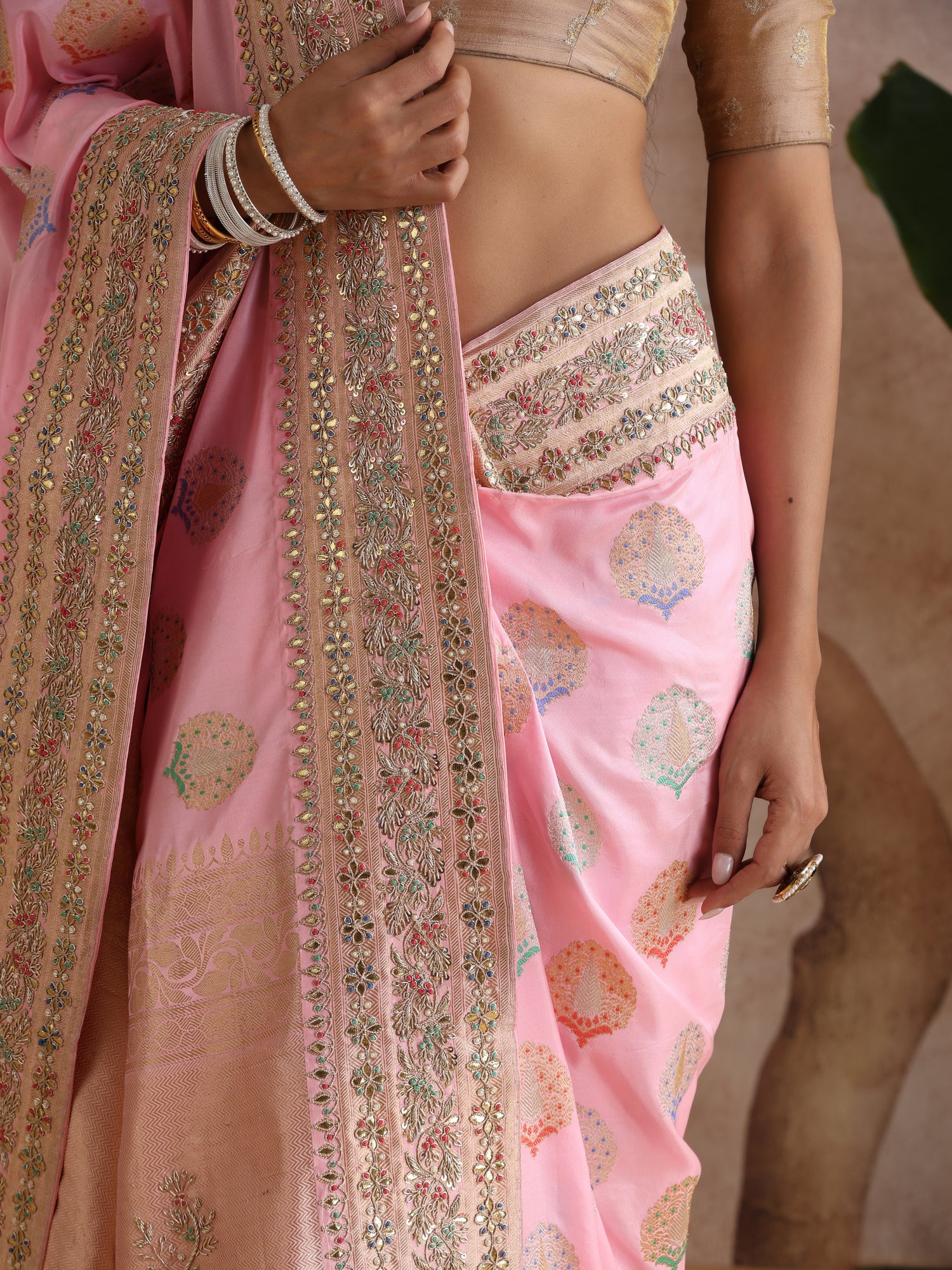 Banarasi Handwoven Katan Silk Kadwa Mor Boota Saree