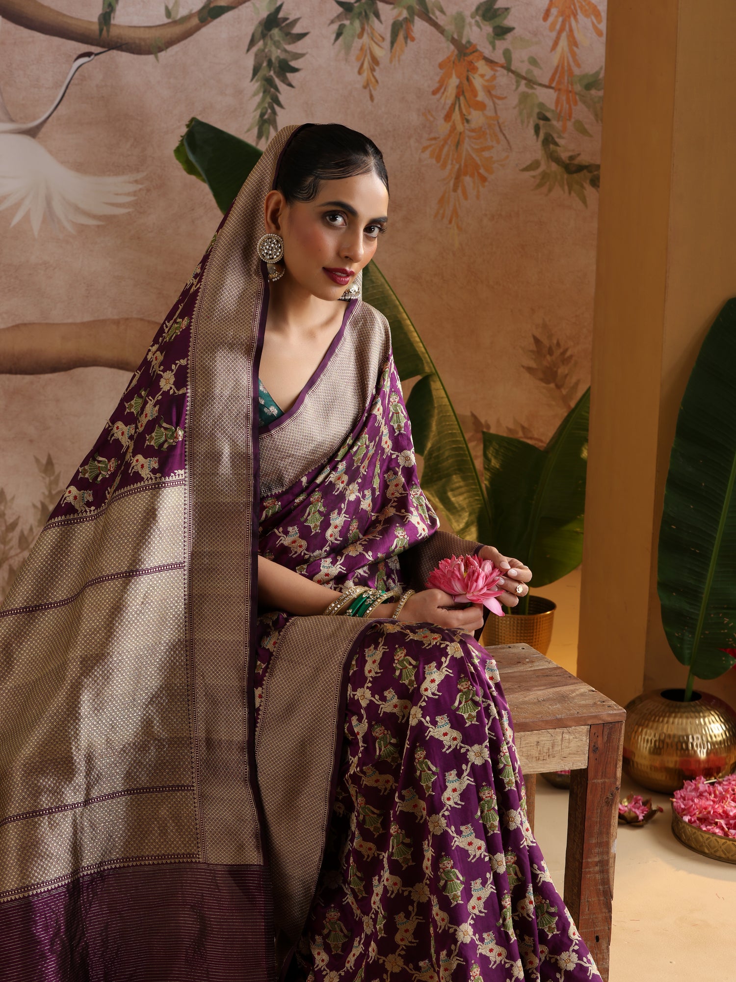Handloom Banarasi Katan Silk Nandi Jaal Saree