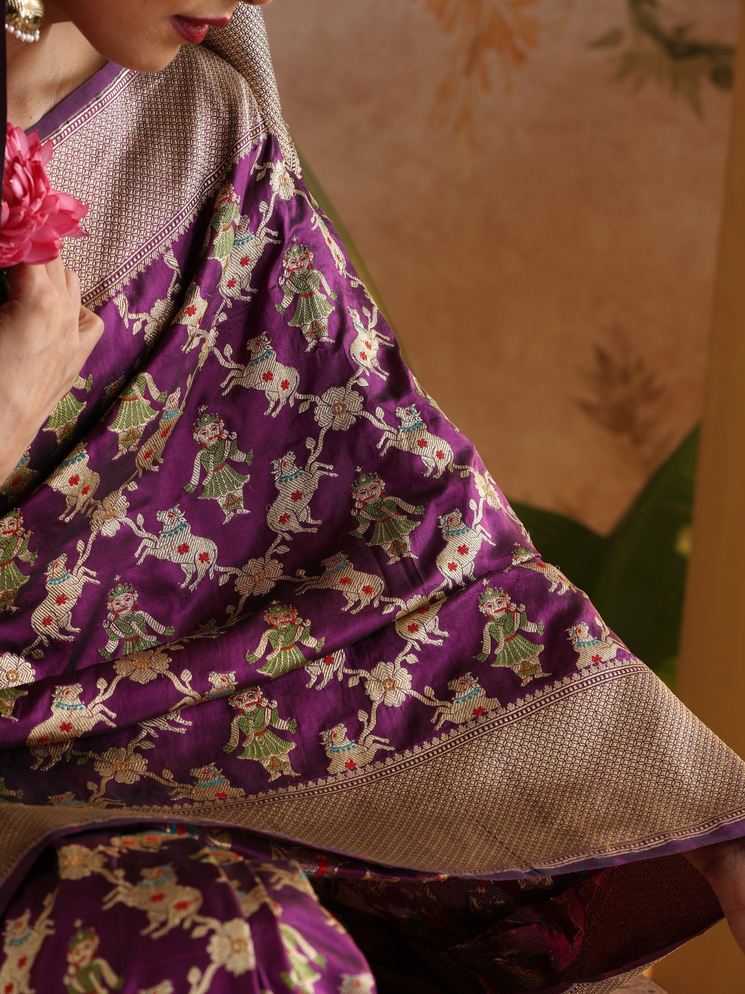 Handloom Banarasi Katan Silk Nandi Jaal Saree