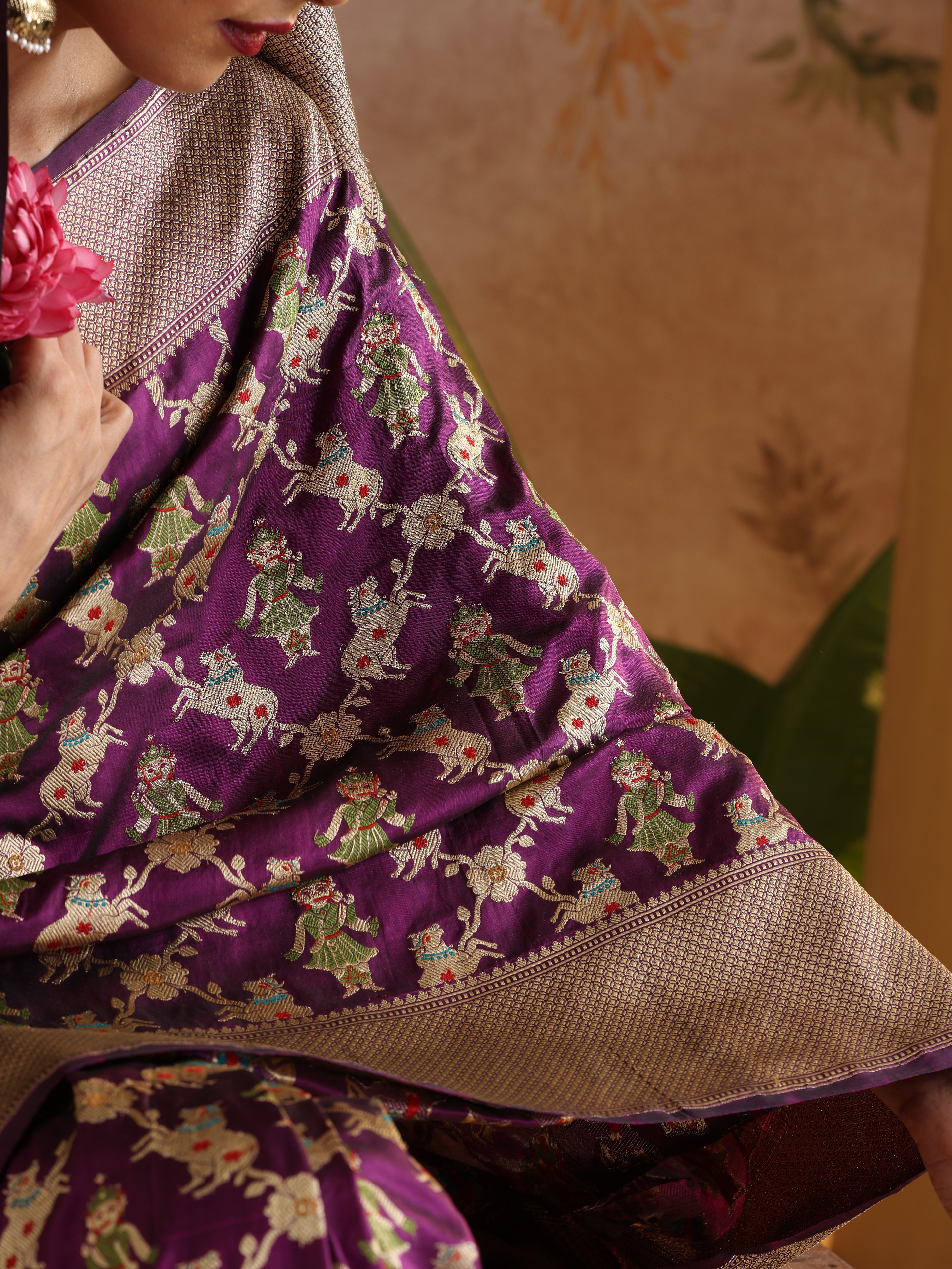 Handloom Banarasi Katan Silk Nandi Jaal Saree