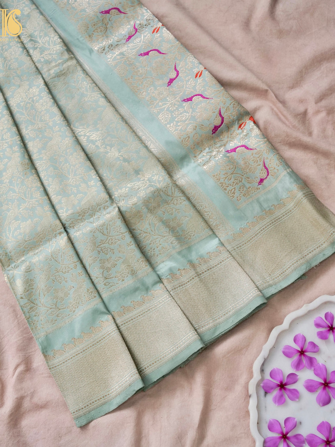 Handloom Banarasi Katan Silk Kadwa Zari Vasket Shikargah Saree