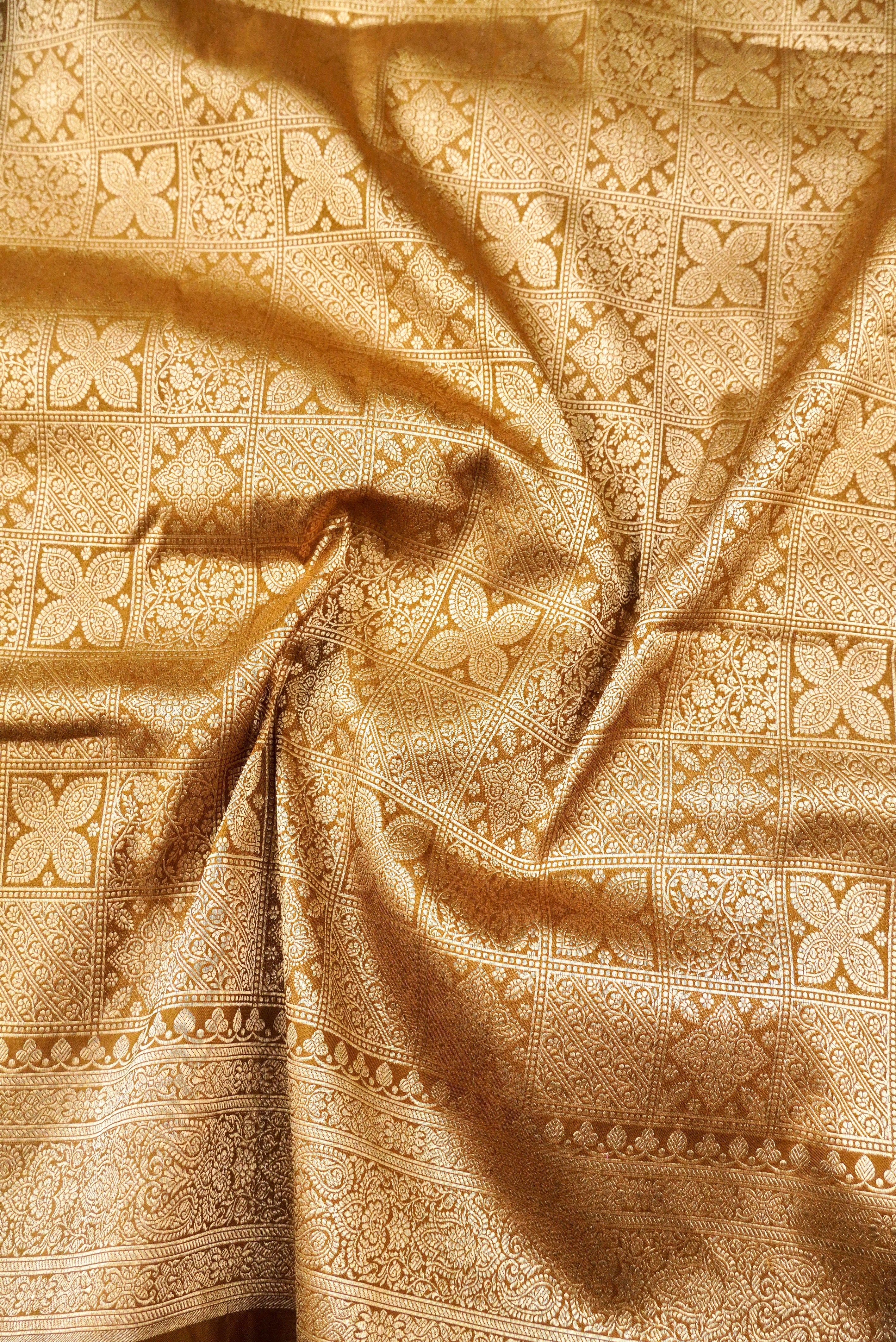 Handloom Banarasi Katan Silk Zari Tanchoi Saree