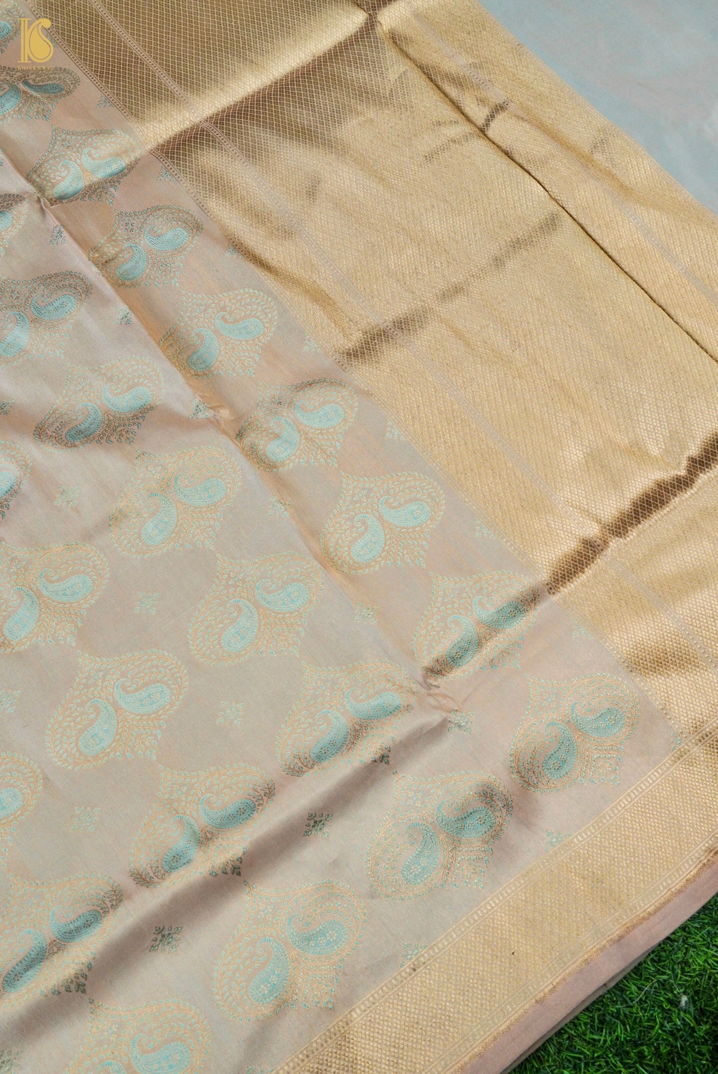 Handloom Banarasi Katan Silk Zari Vasket Saree