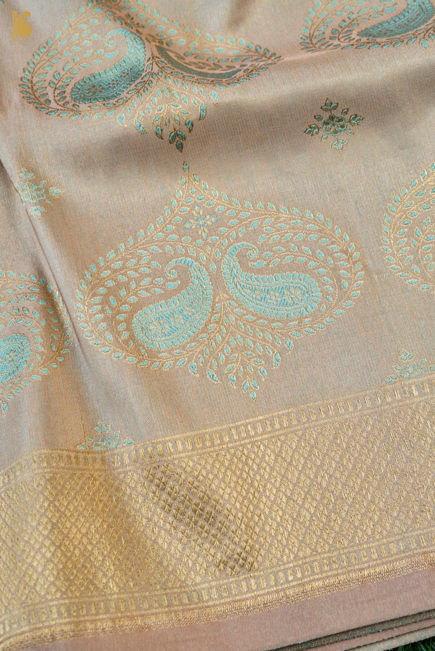 Handloom Banarasi Katan Silk Zari Vasket Saree