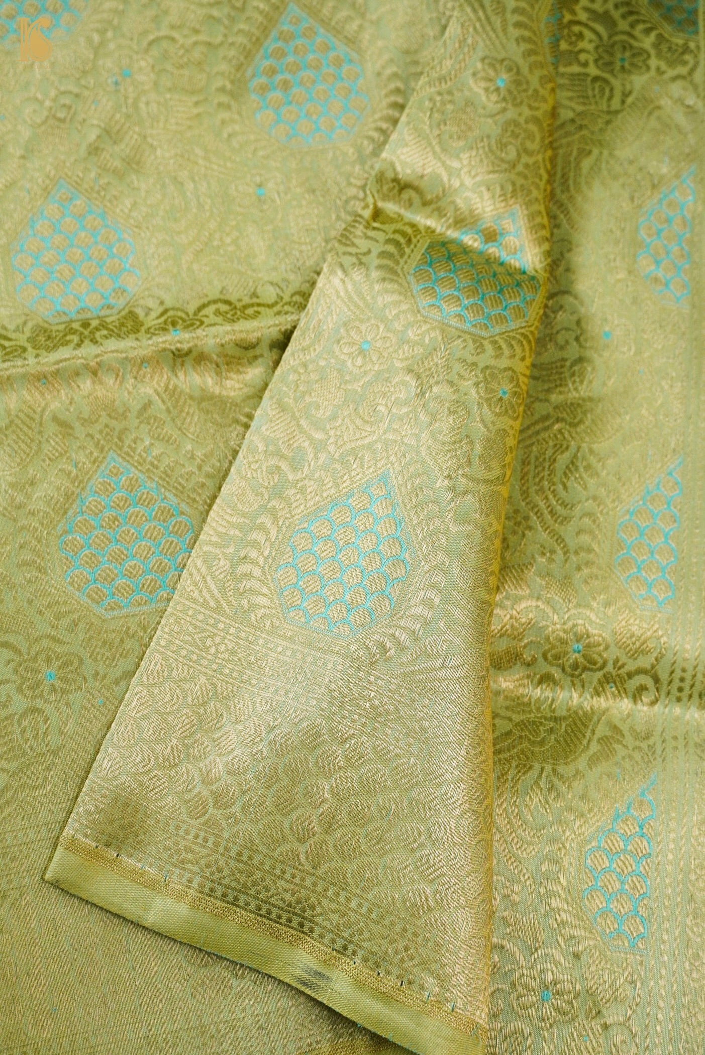 Handloom Banarasi Katan Silk Zari Vasket Saree