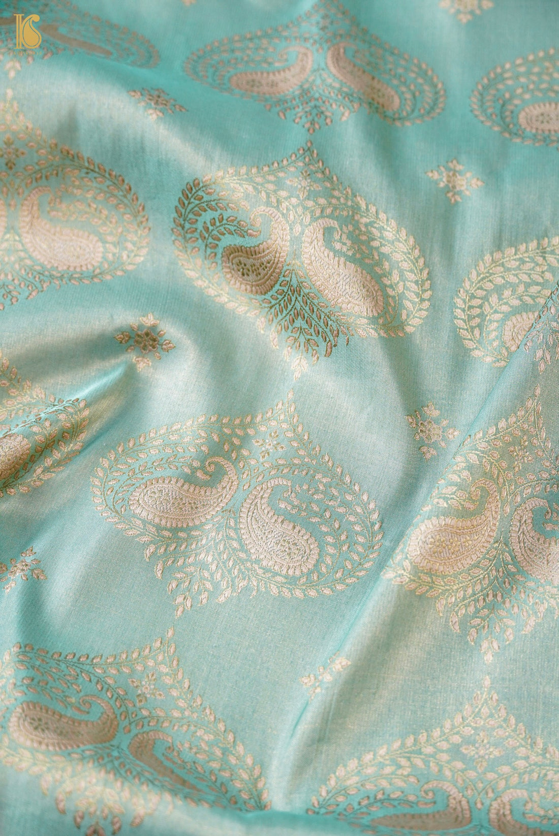 Handloom Banarasi Katan Silk Zari Vasket Saree