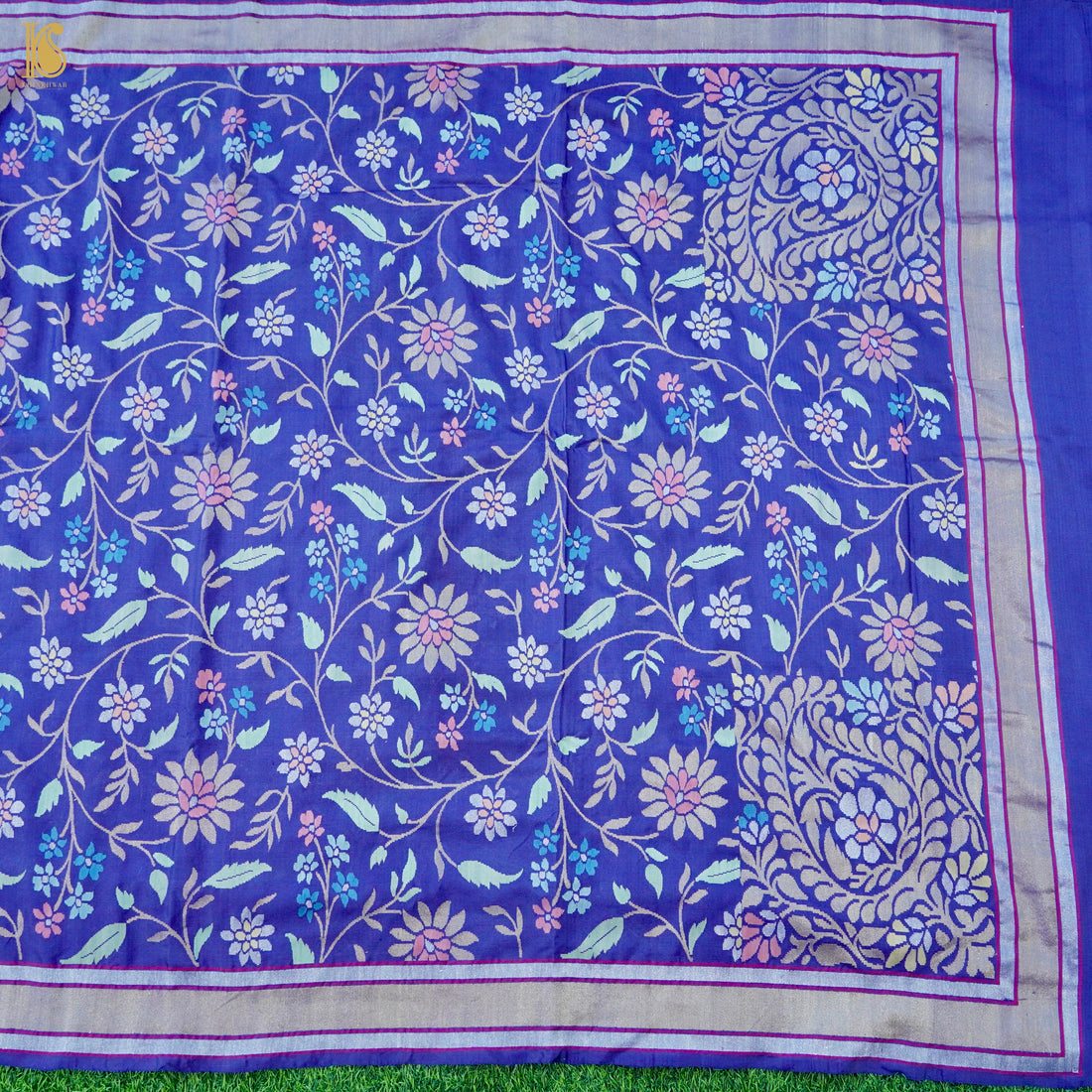 Neelambari Handloom Banarasi Silk Real Zari Jamdani Saree