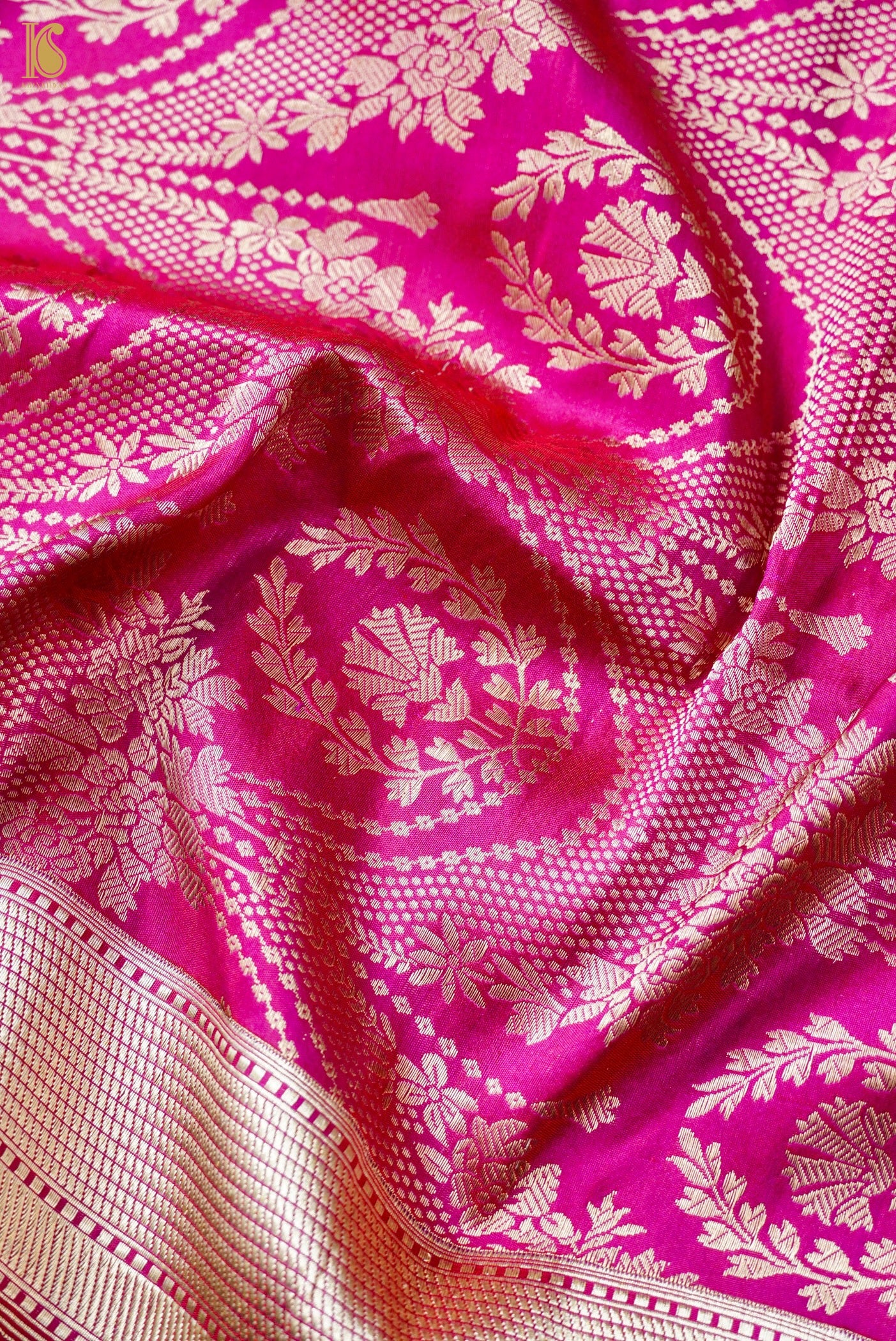 Handloom Banarasi Katan Silk Zari Vasket Saree