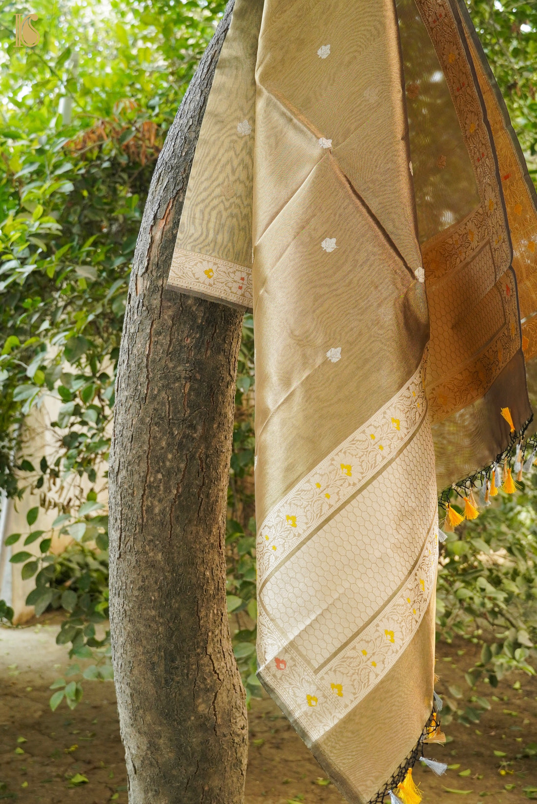 Handloom Banarasi Tissue Silk Dupatta