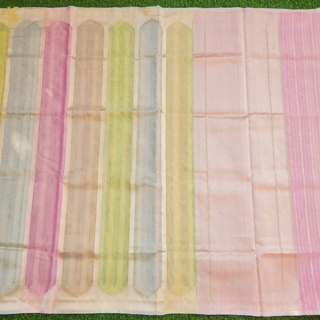 Pink Handloom Pure Kora Organza Banarasi Saree