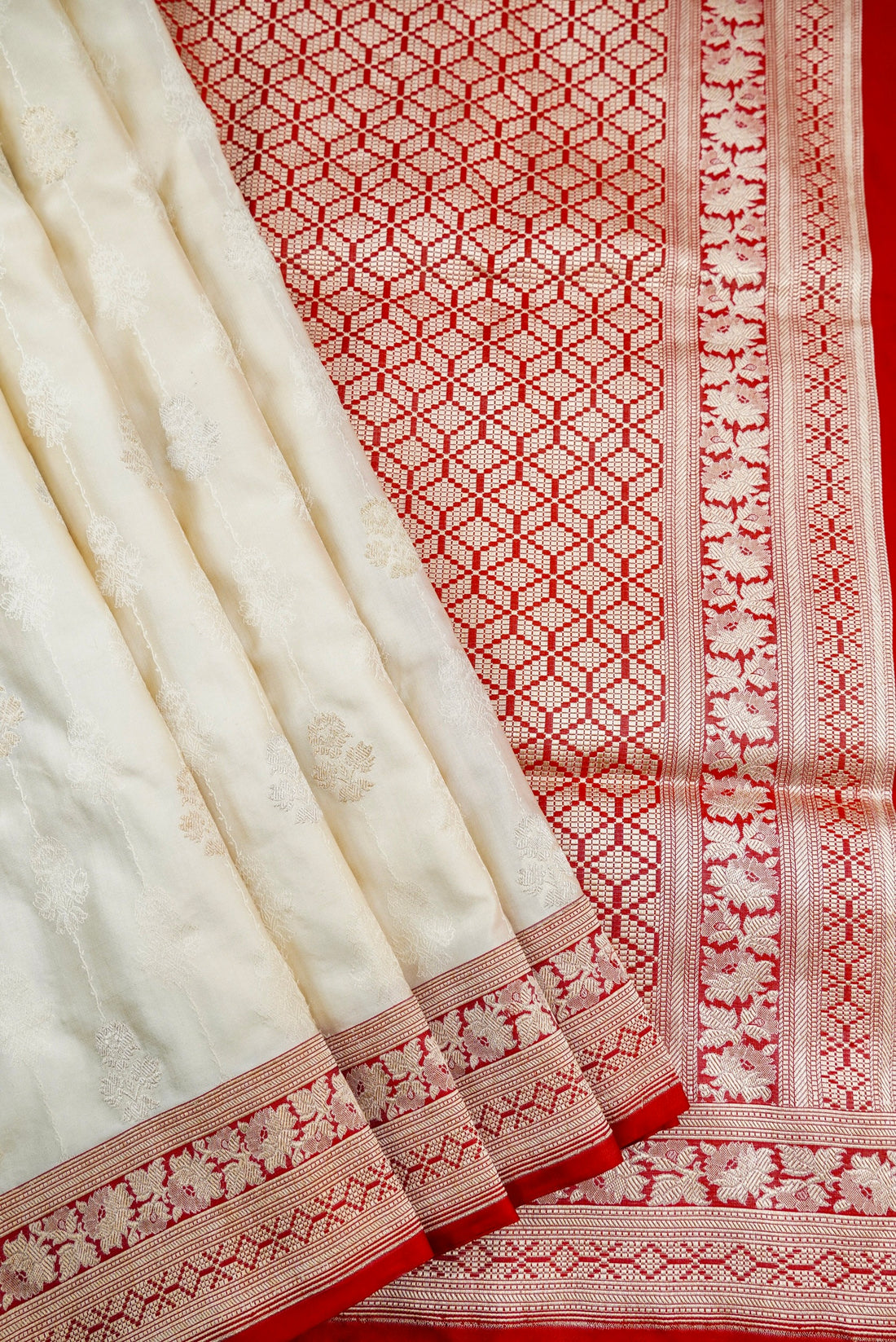 Handloom Banarasi Silk Tanchoi Kadwa Saree