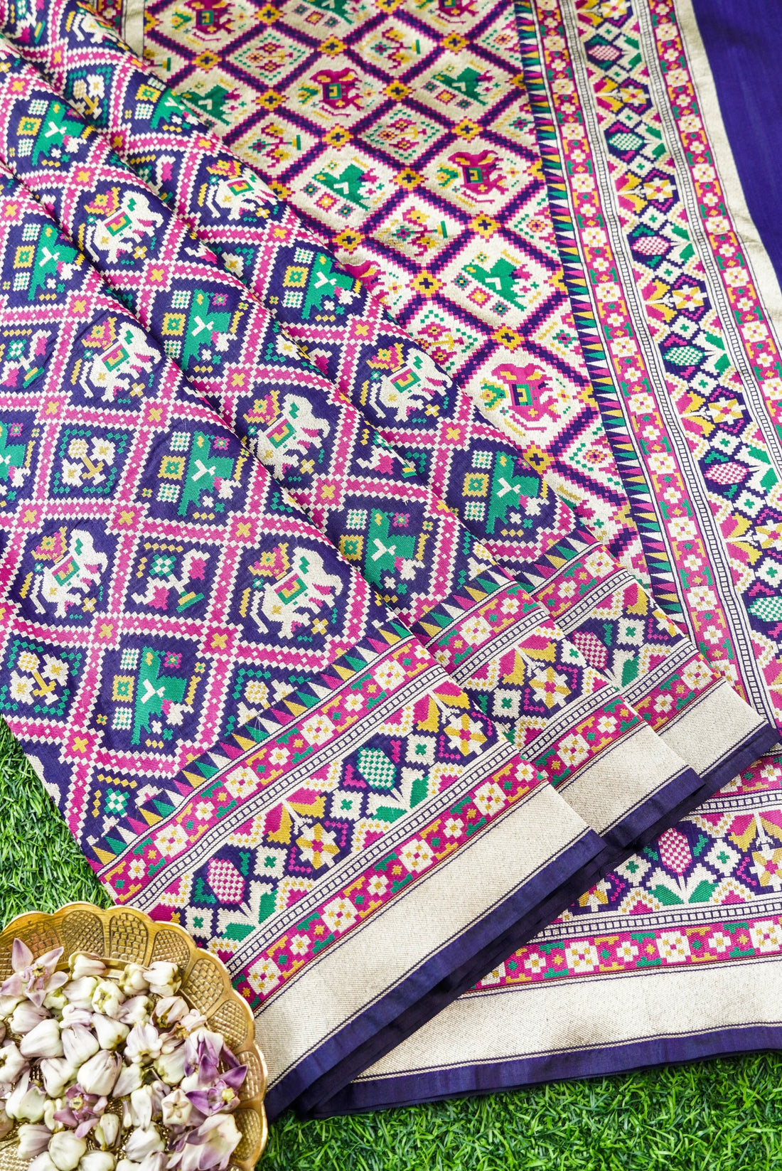 Handwoven Banarasi Katan Silk Patola Shikargah Saree