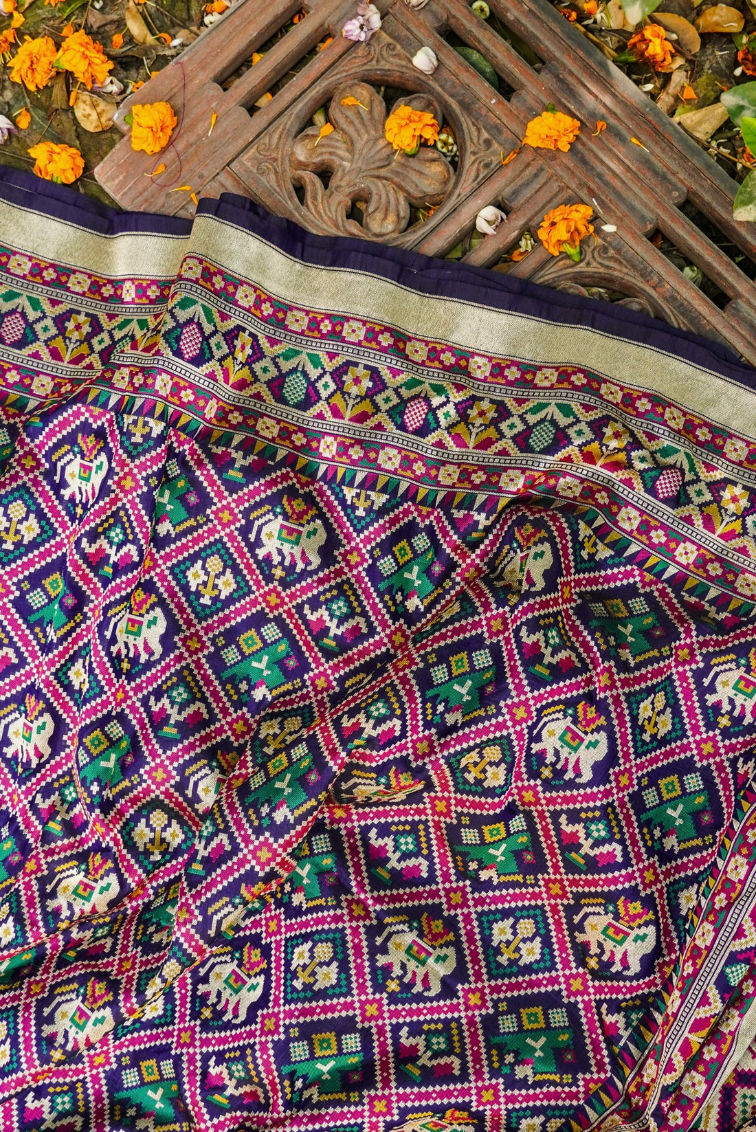 Handwoven Banarasi Katan Silk Patola Shikargah Saree