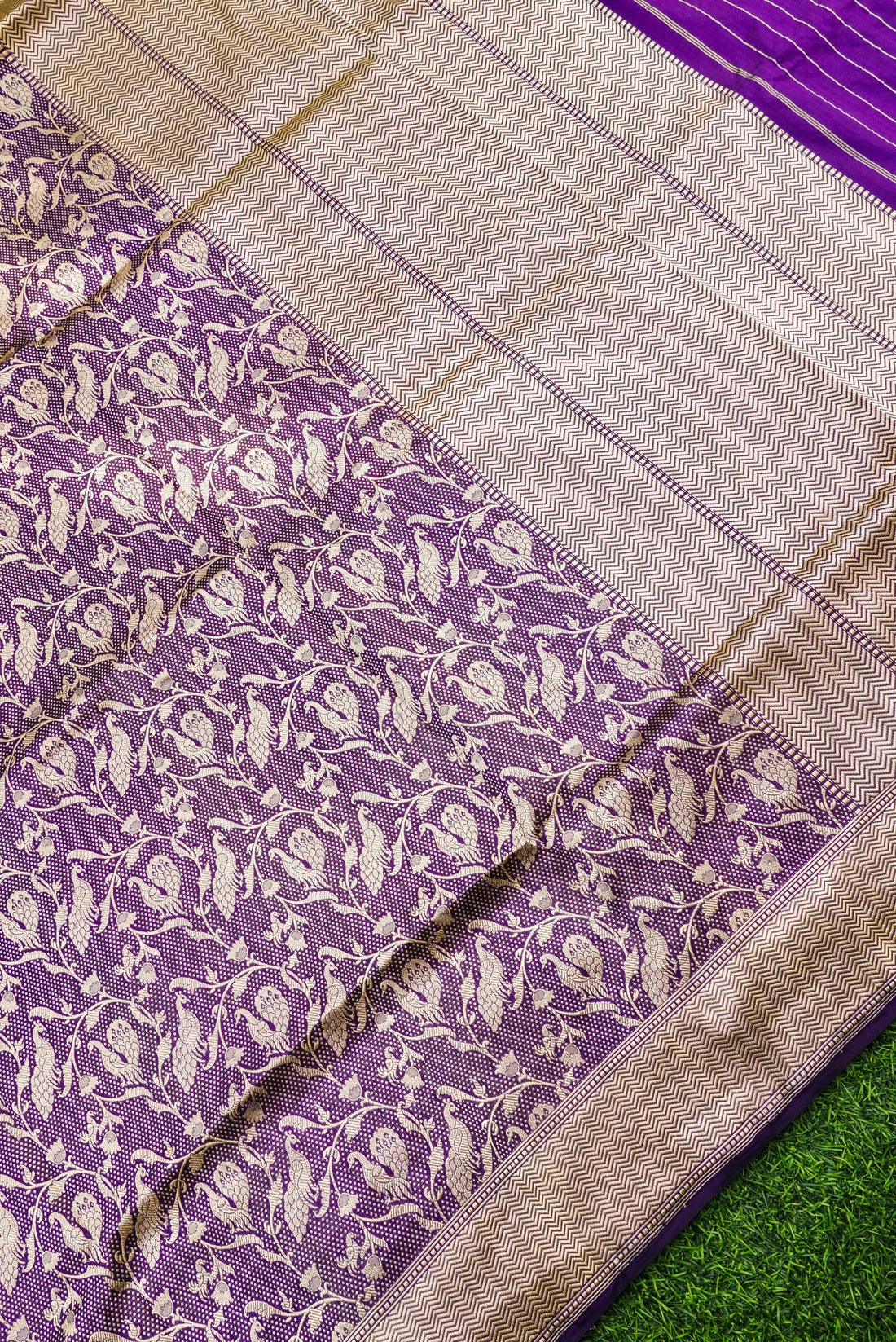 Handloom Banarasi Katan Silk Shikargah Dupatta