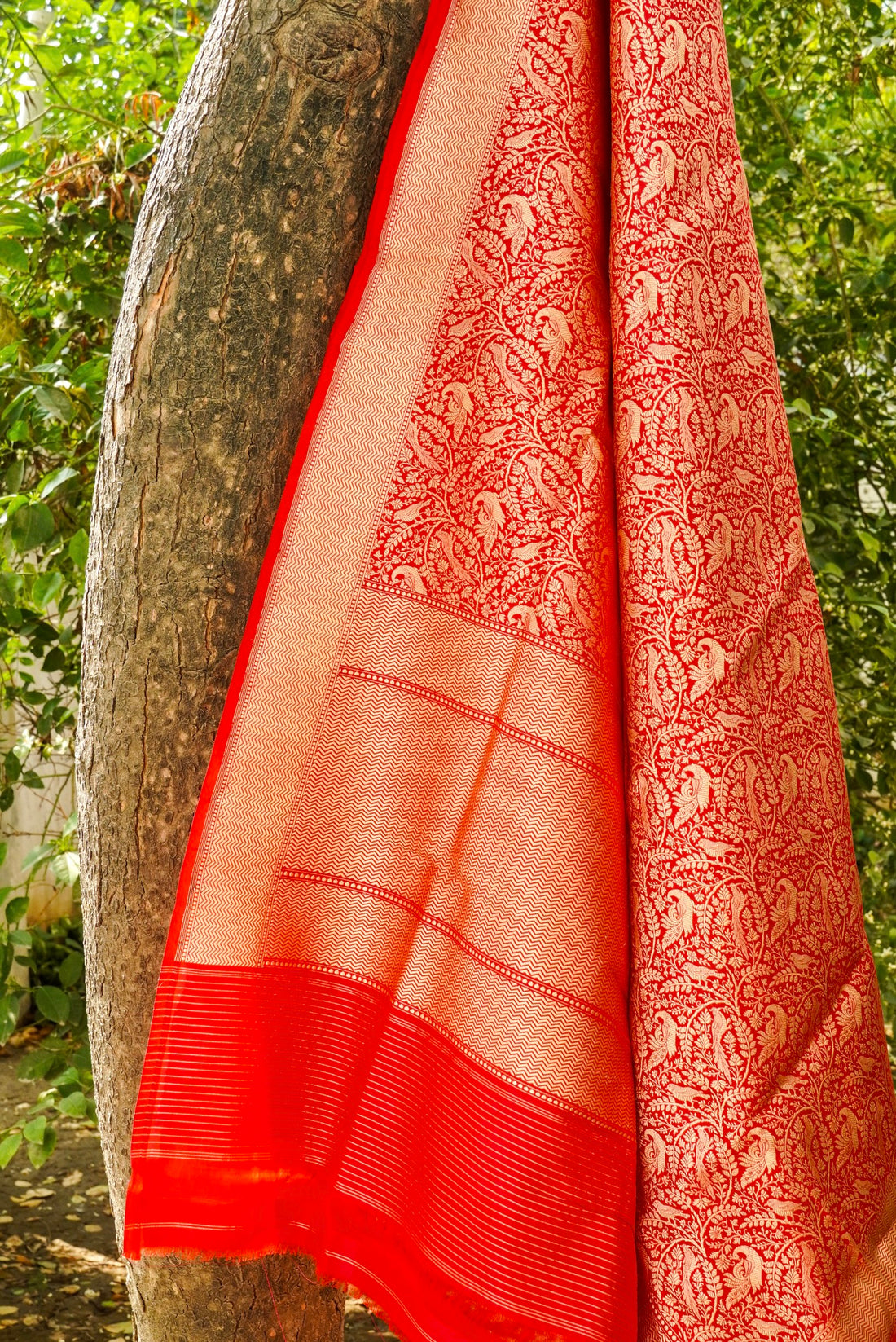Handloom Banarasi Katan Silk Shikargah Dupatta
