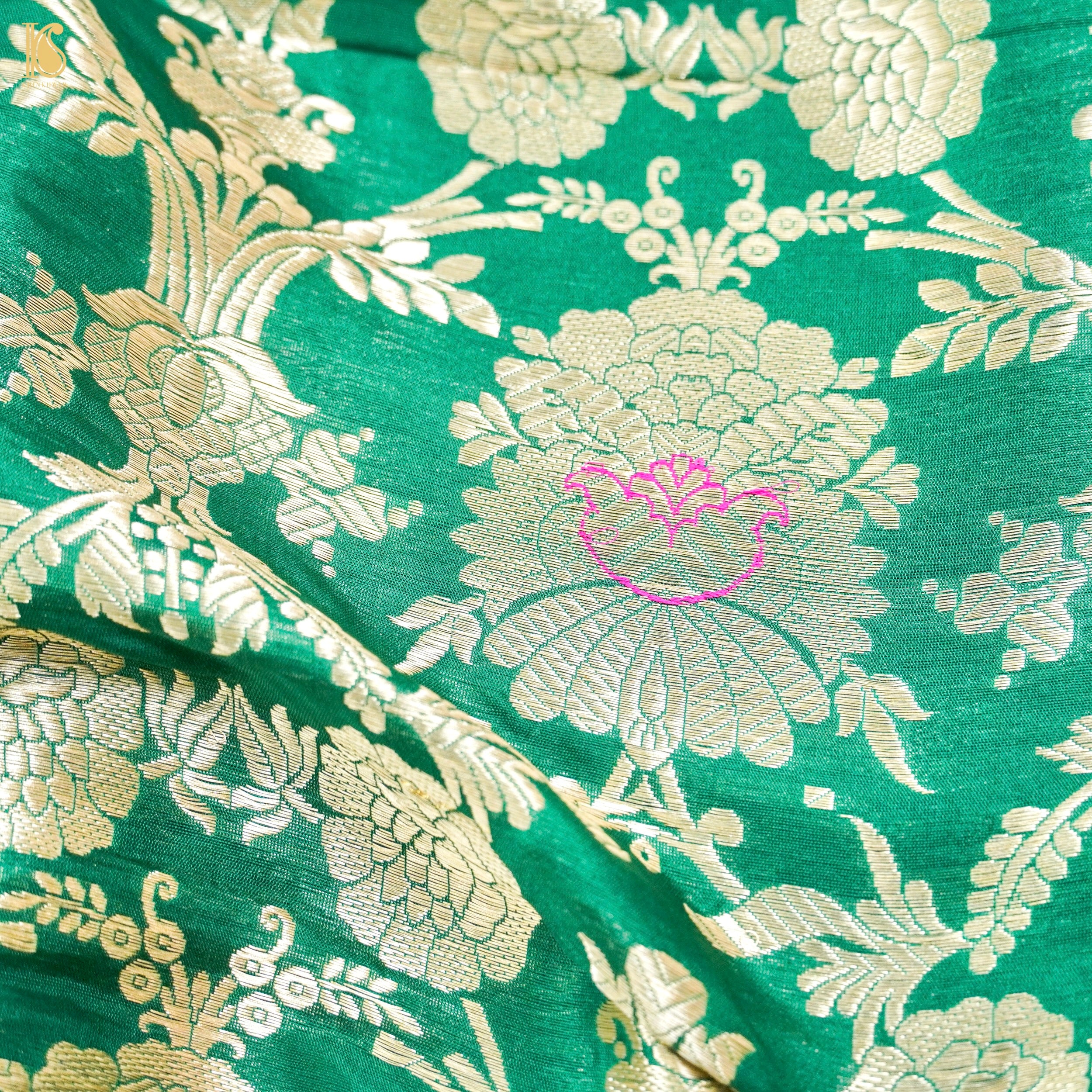 Green Pure Brocade Banarasi Mehraab Boota Fabric