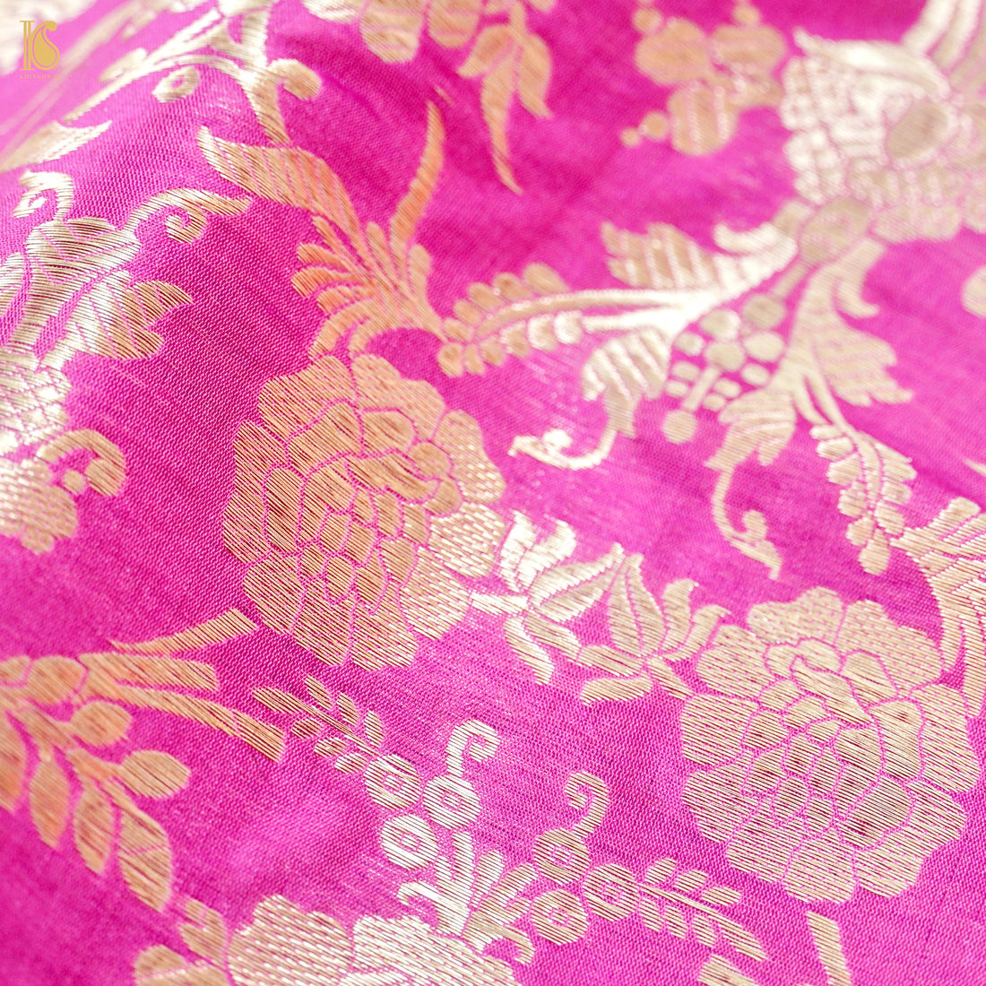 Pink Pure Brocade Banarasi Mehraab Boota Fabric