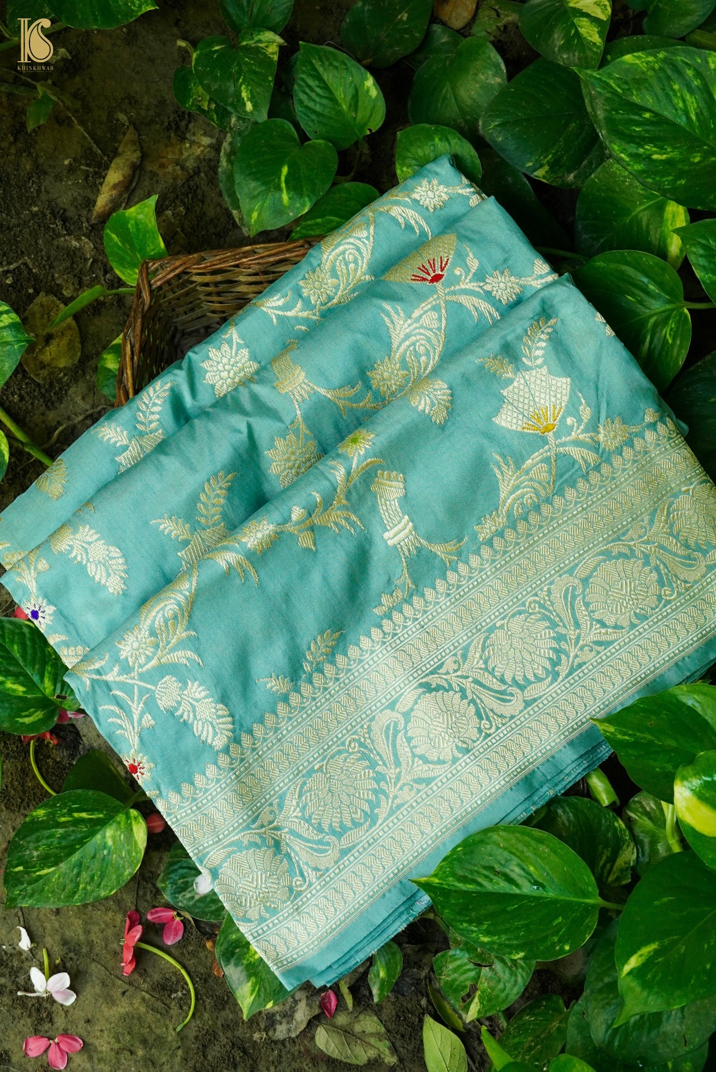 Handloom Banarasi Katan Silk Kadwa Saree