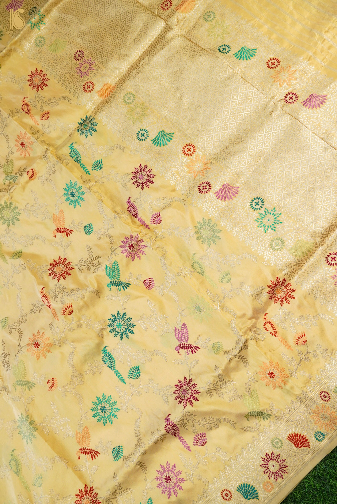 Handloom Banarasi Katan Silk Kadwa Saree