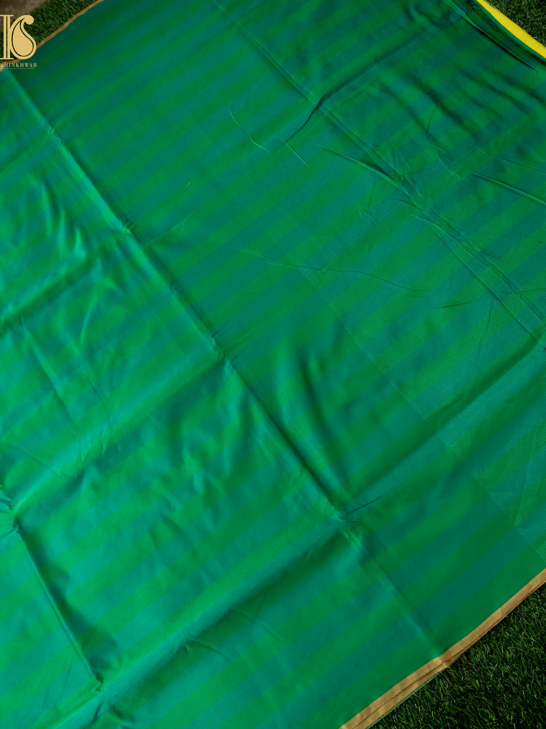Handwoven Pure Mashru Silk Banarasi Saree