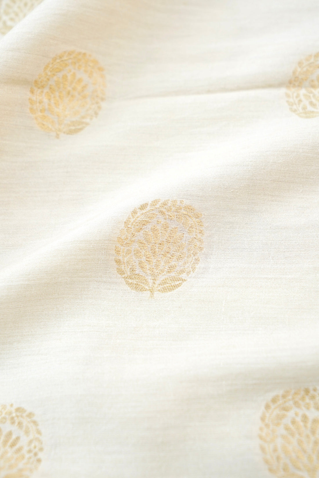 Moonga Silk Handloom Banarasi Dyeable Fabric