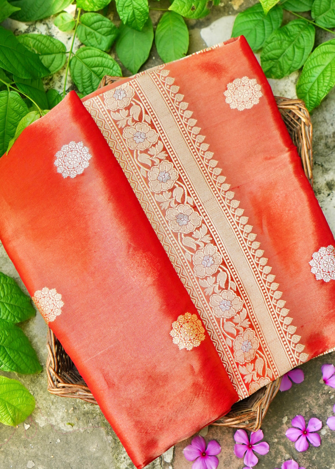 Handloom Banarasi Pure Tissue Saree