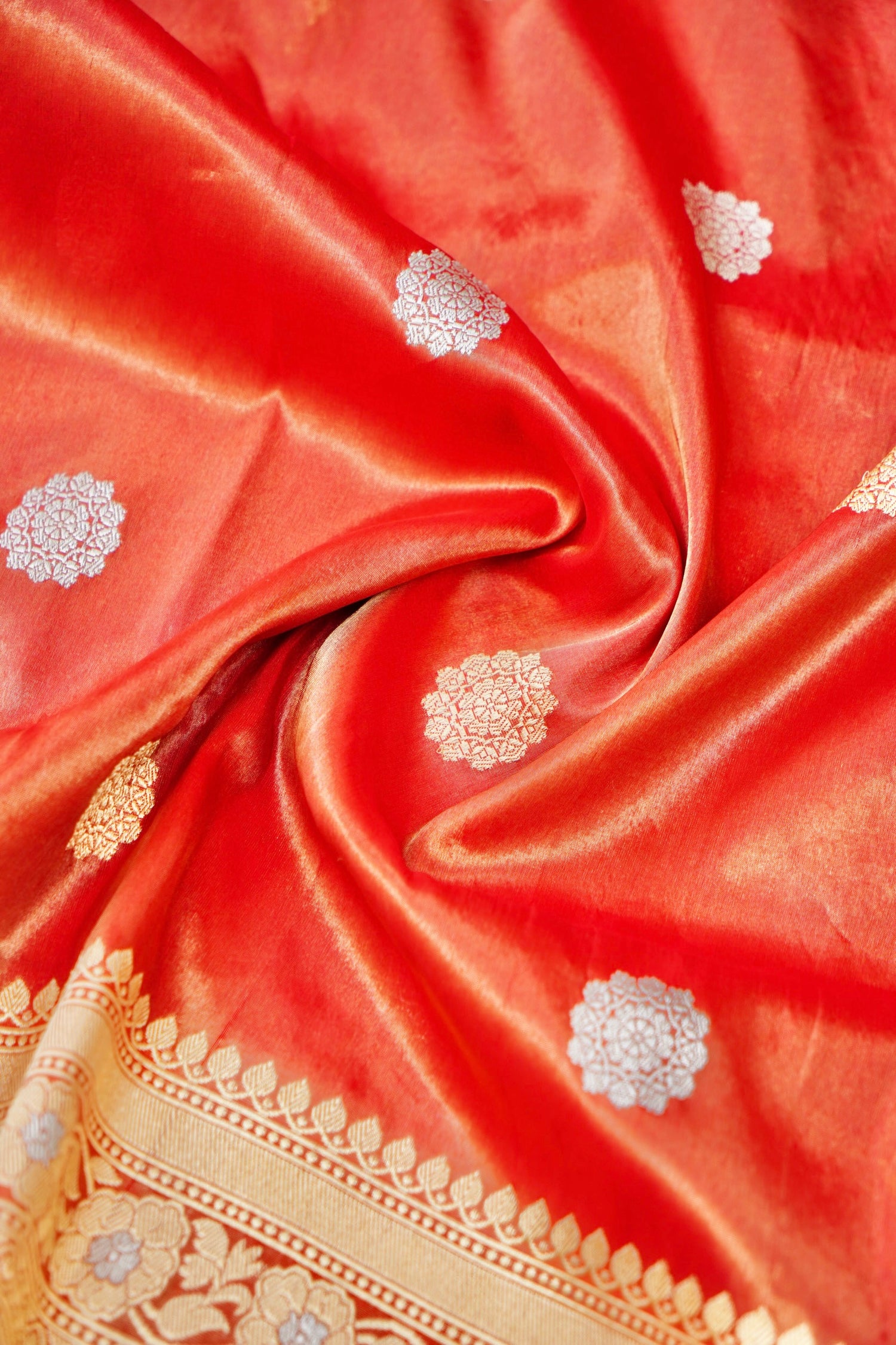 Handloom Banarasi Pure Tissue Saree