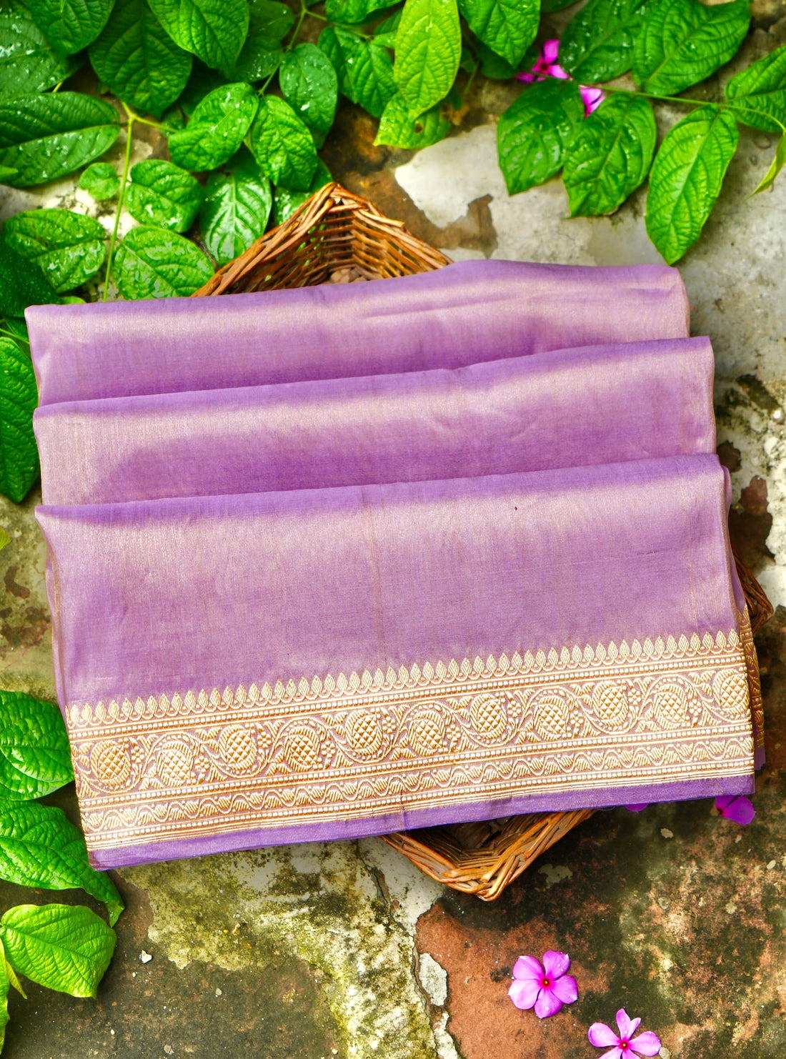 Handloom Banarasi Pure Tissue Saree
