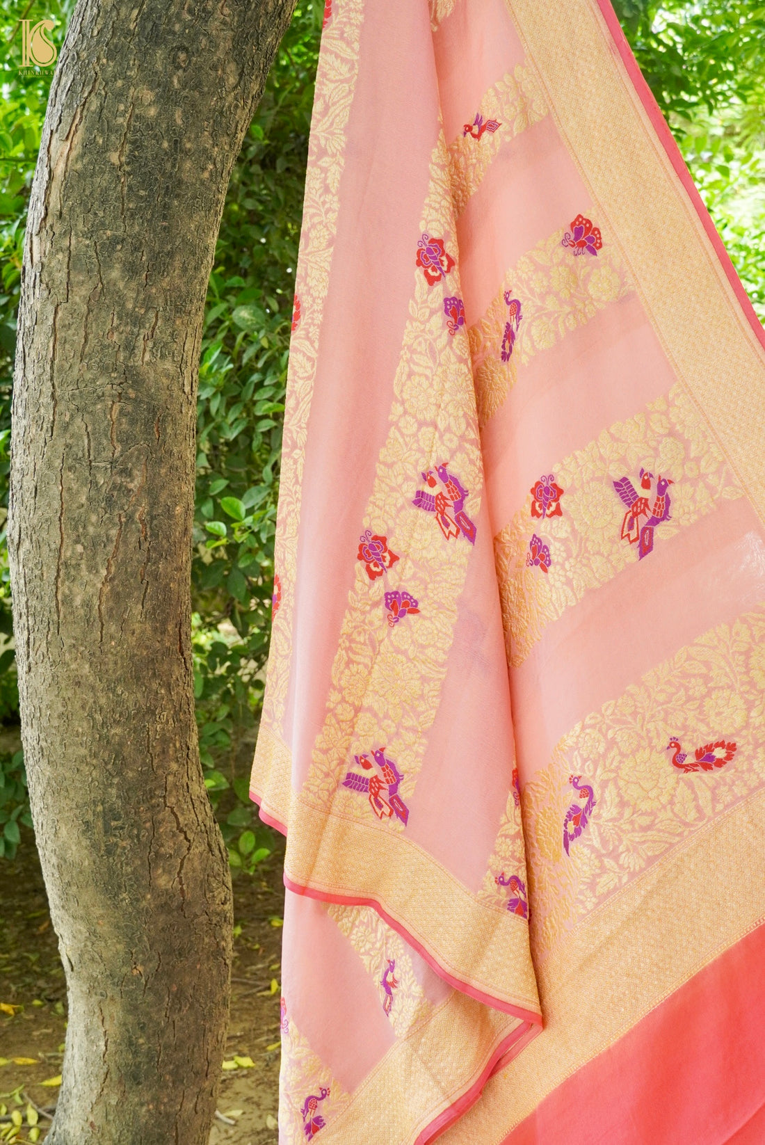 Handwoven Banarasi Georgette Dupatta with Floral Meenakari