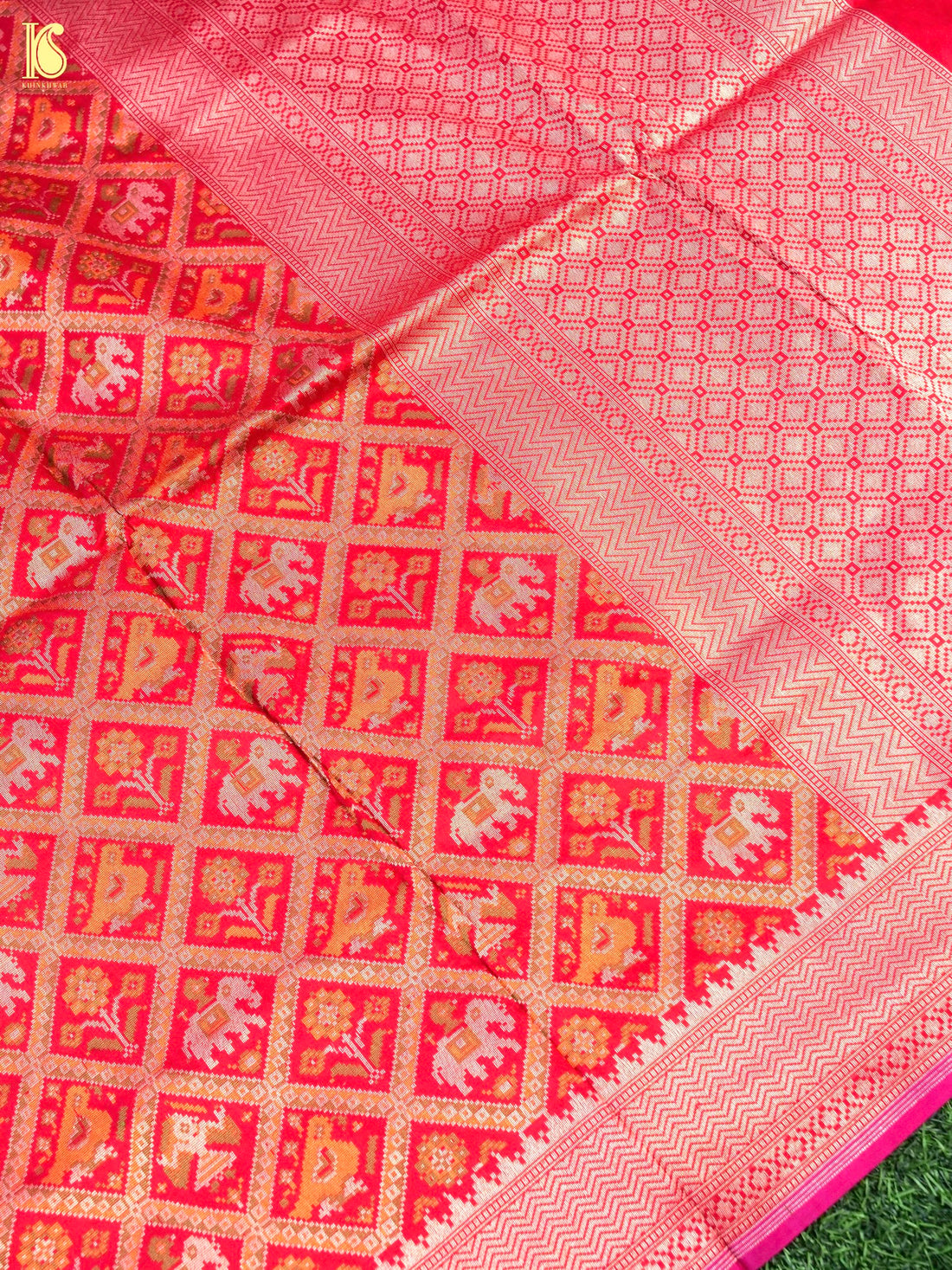 Handloom Banarasi Katan Silk Shikargah Dupatta