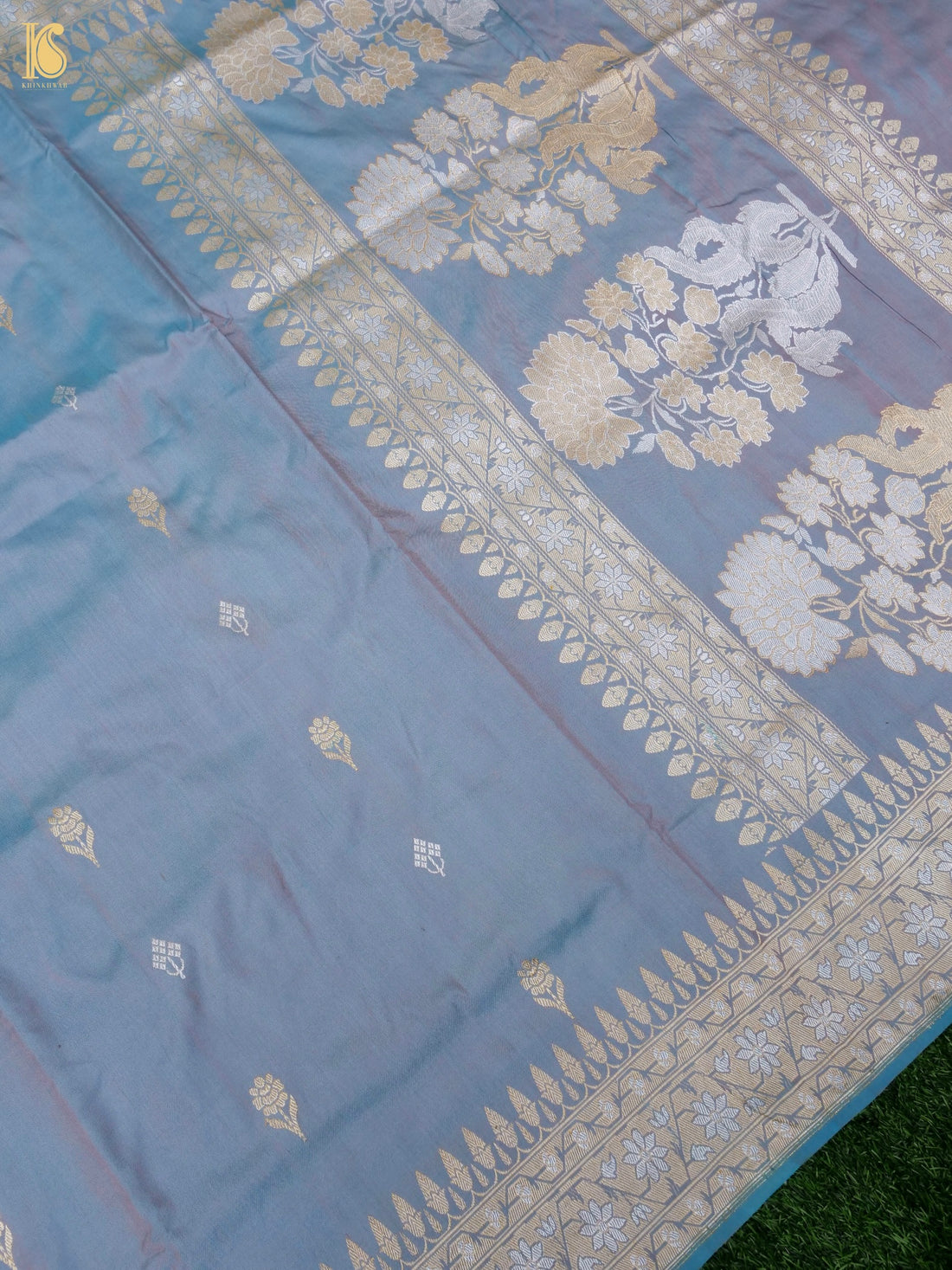 Handloom Banarasi Katan Silk Kadwa Ektara Kumudini Saree