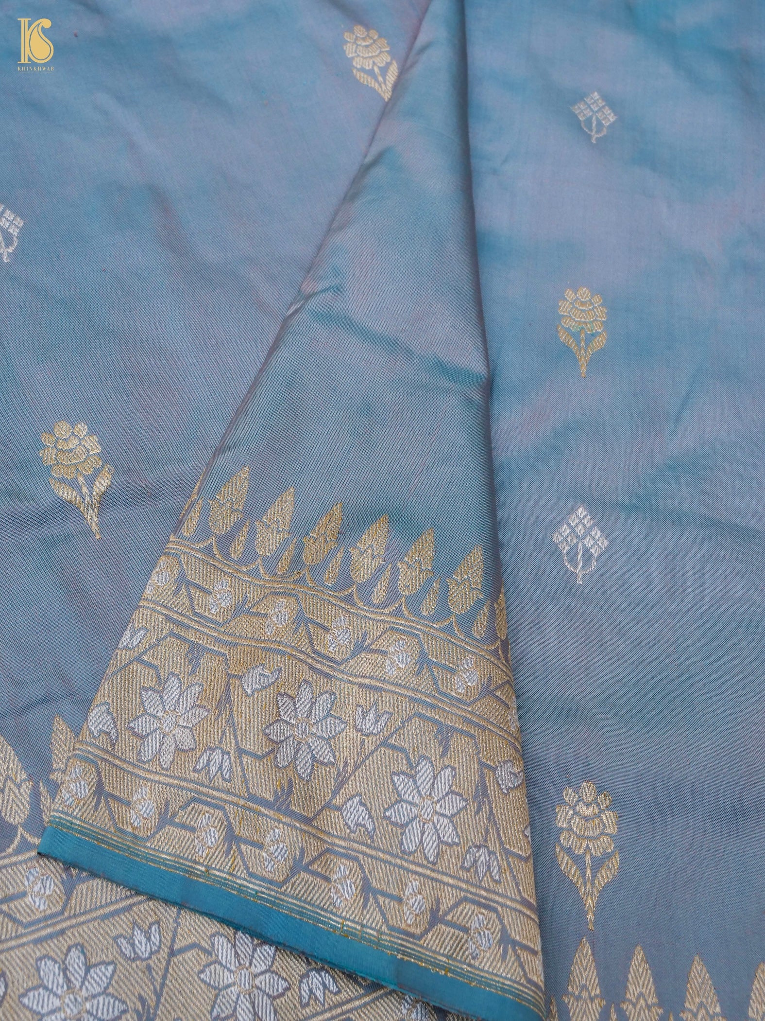 Handloom Banarasi Katan Silk Kadwa Ektara Kumudini Saree