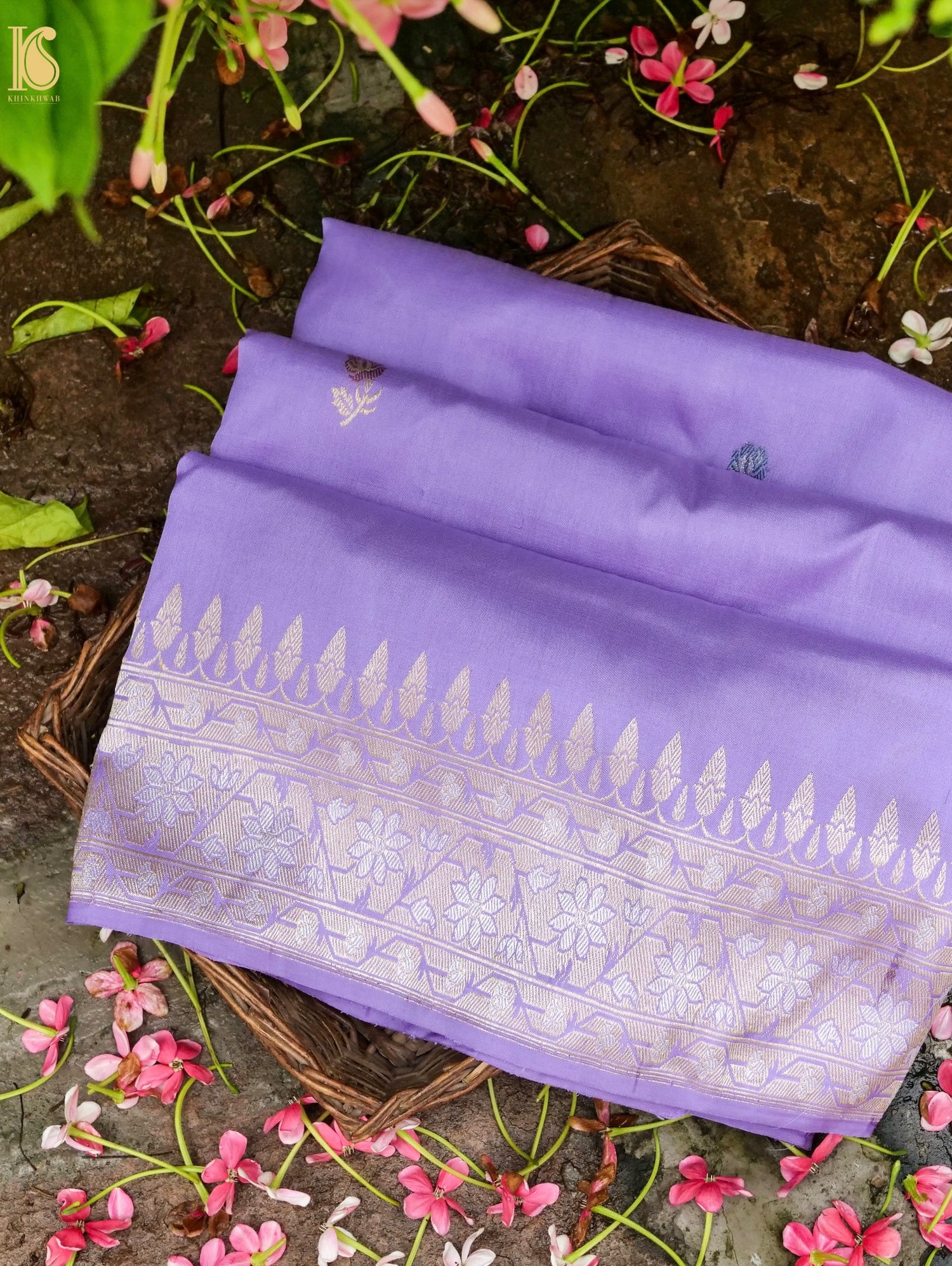 Handloom Banarasi Katan Silk Kadwa Ektara Kumudini Saree