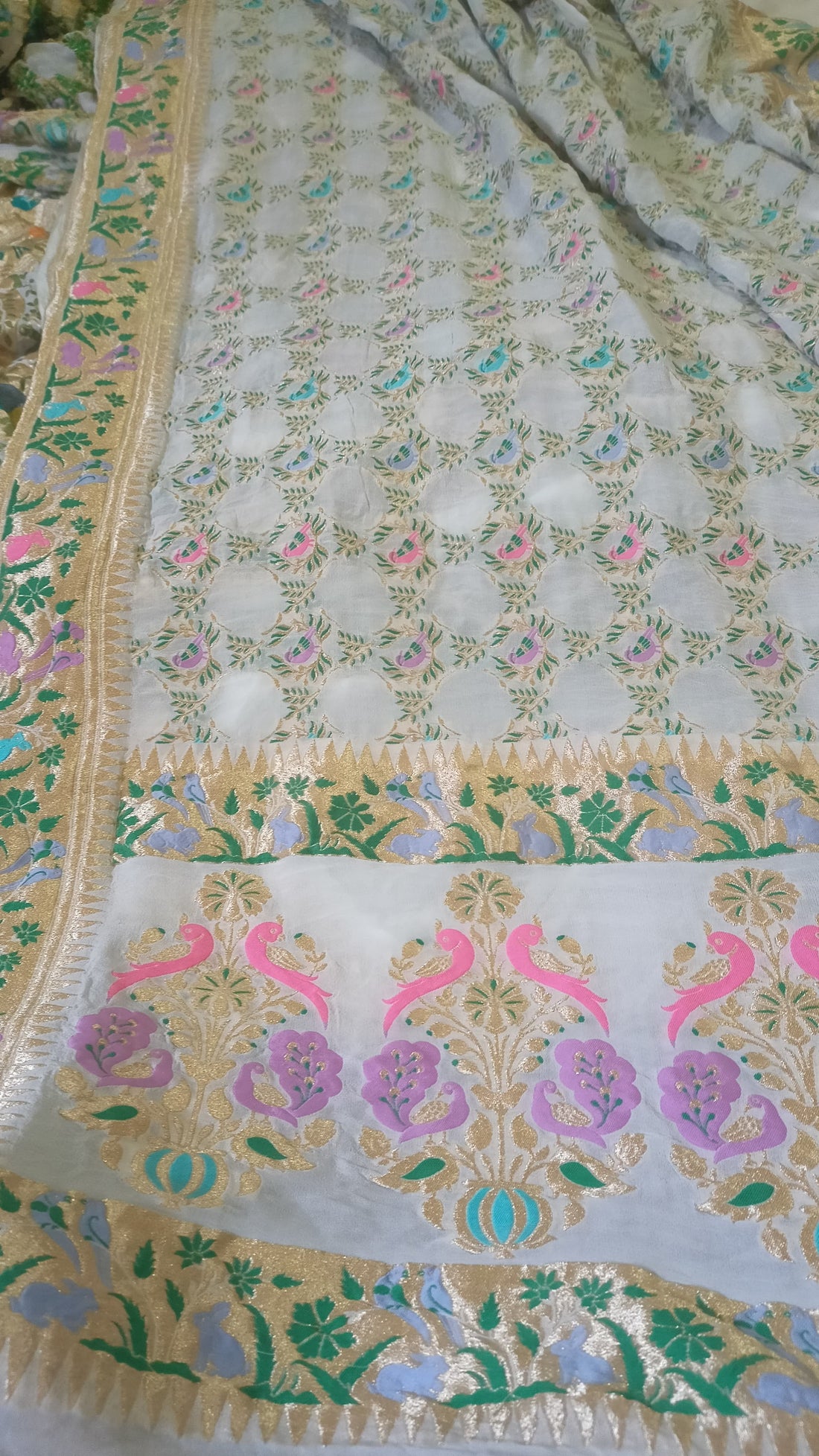 Dyeable Pure Georgette Silk Meenakari Banarasi Jaal Dupatta