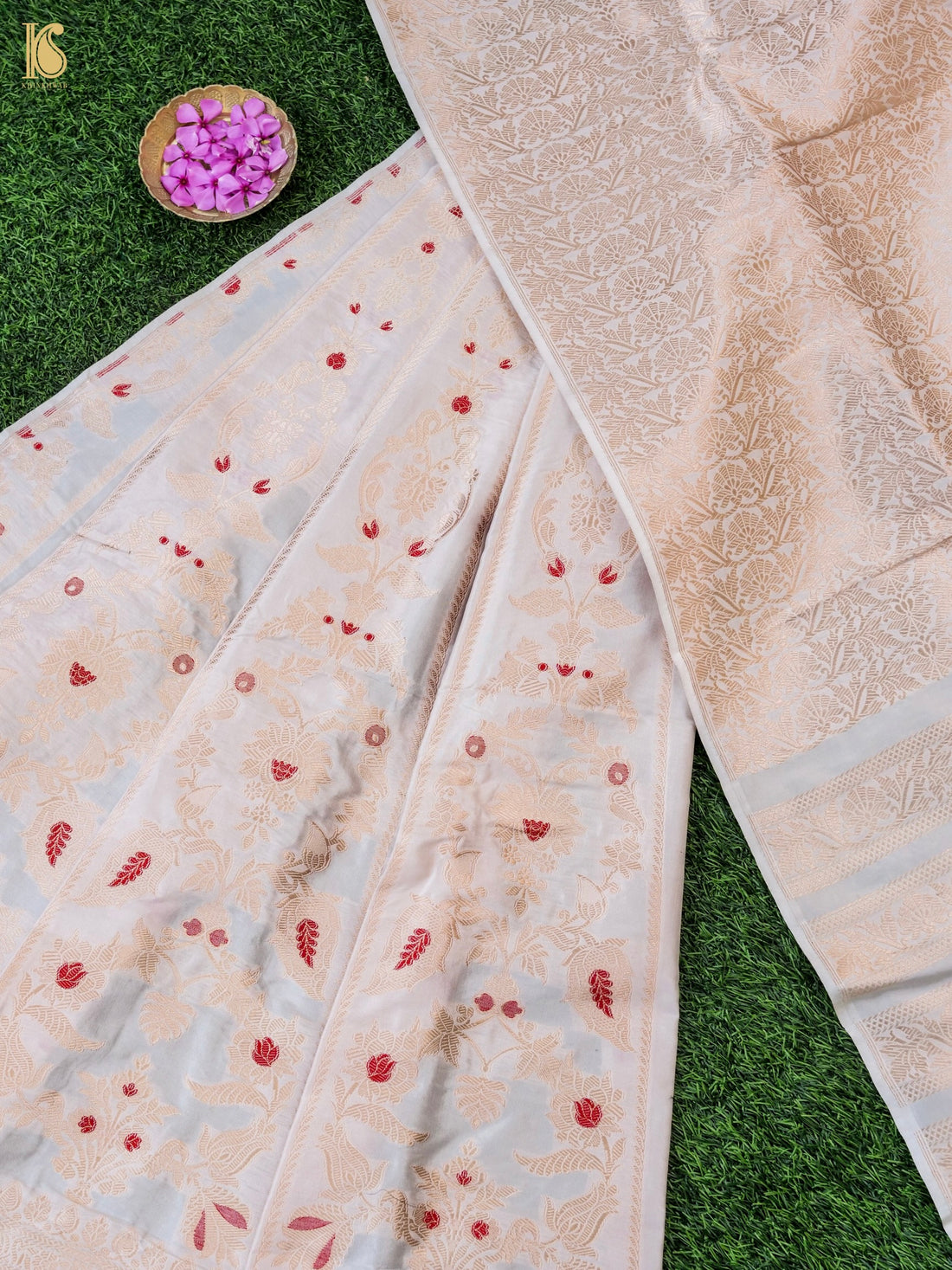Handloom Banarasi Katan Silk Kalidar Pankhuri Lehenga
