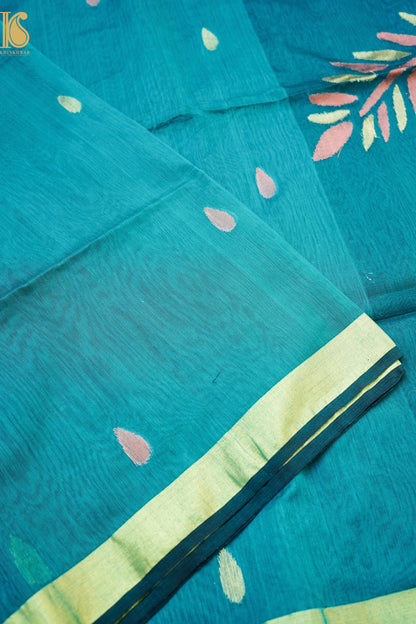 Handloom Dhakai Jamdani Green Saree