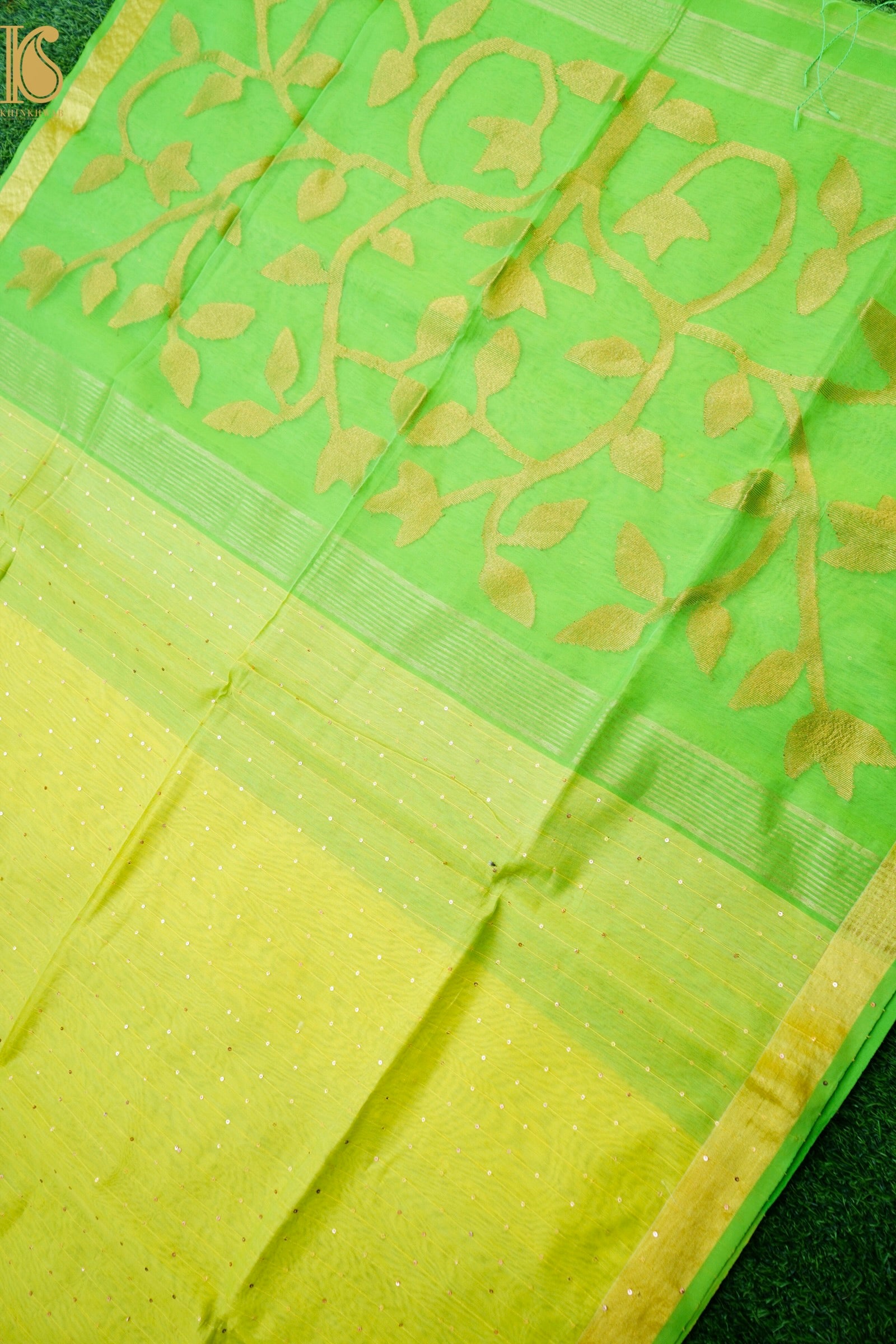 Handloom Dhakai Jamdani Lime Saree with Sequins