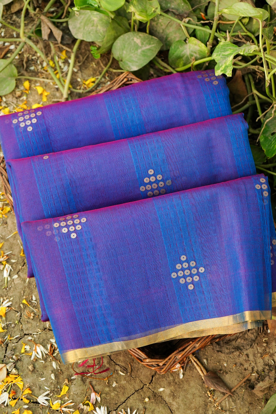 Handloom Dhakai Jamdani Bailou Purple Saree