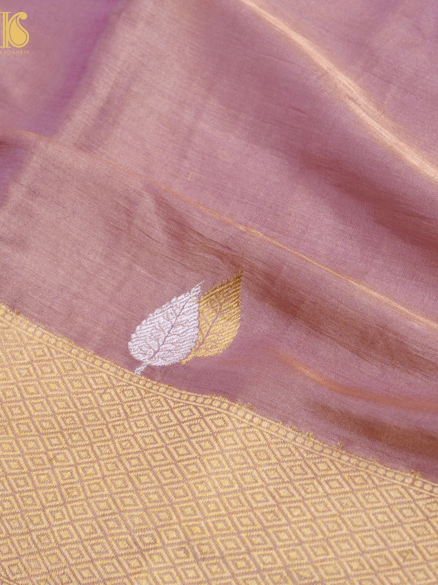 Handloom Banarasi Pure Tissue Silk Kadwa Saree