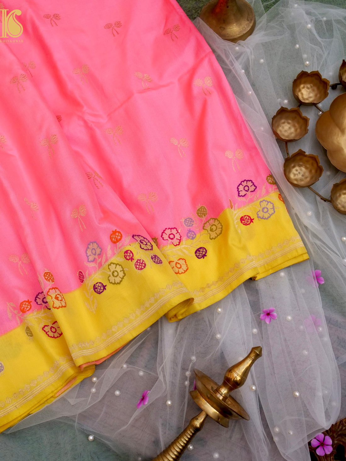 Handloom Katan Silk Ekatara Kadhiyal Banarasi Saree