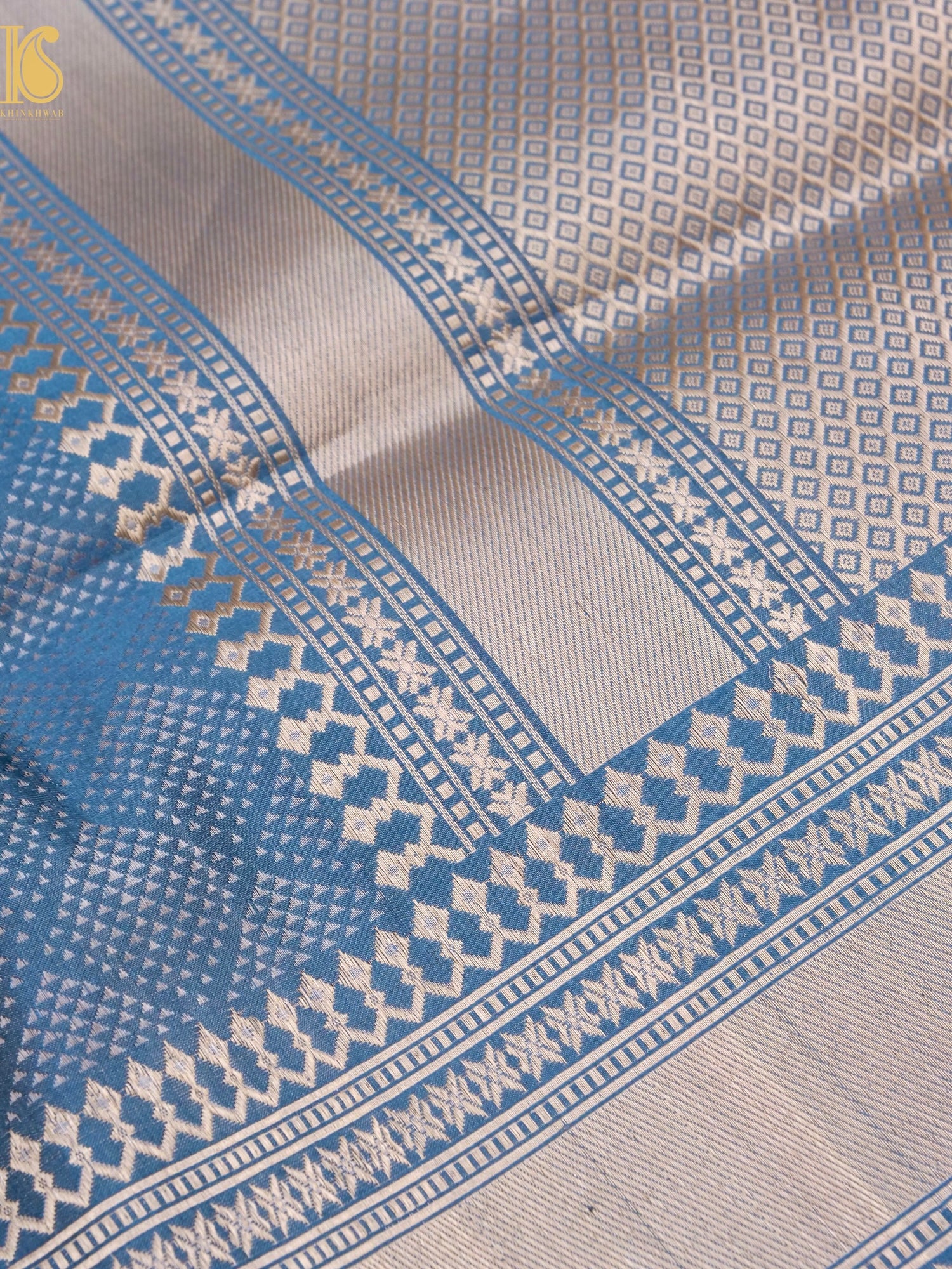 Handwoven Pure Katan Satin Silk Tanchoi Banarasi Saree
