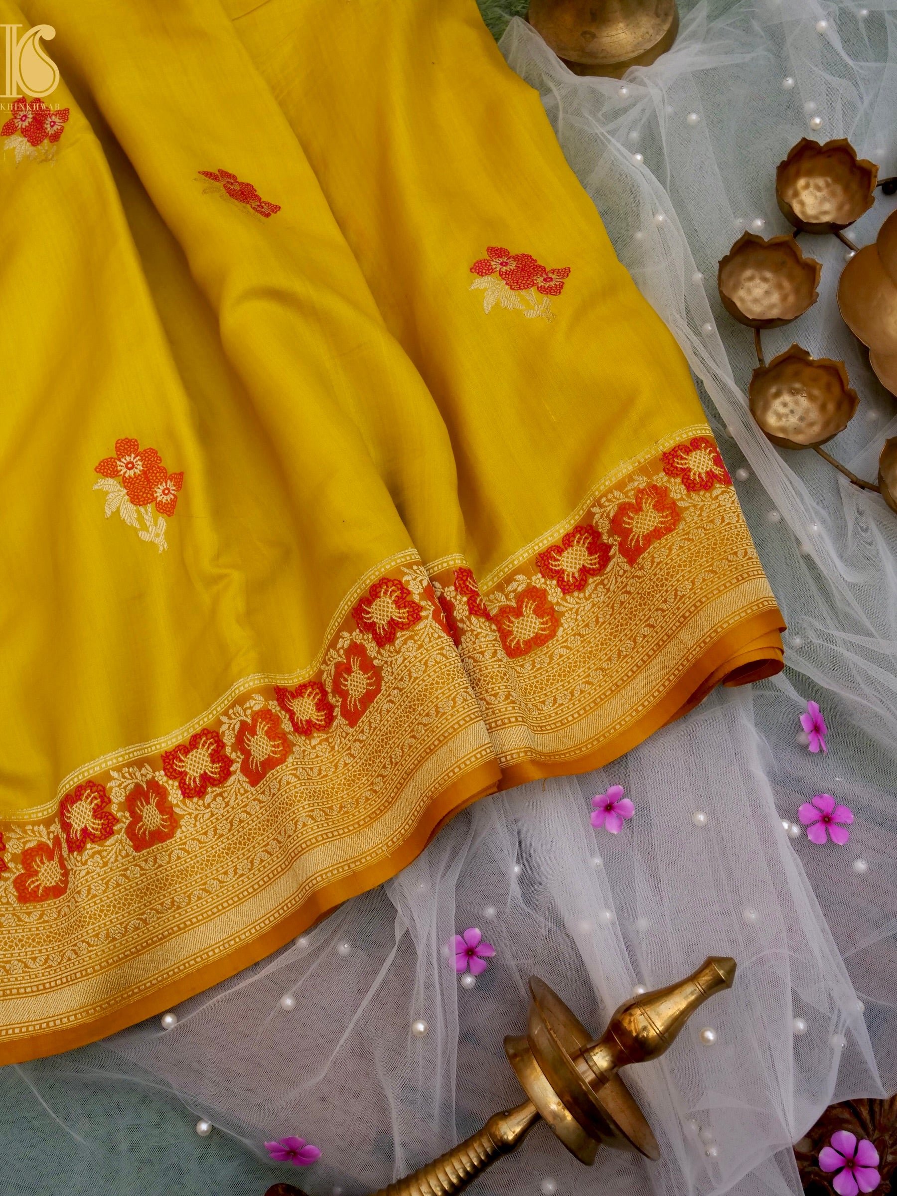Handloom Banarasi Gajji Silk Alfi Booti Saree